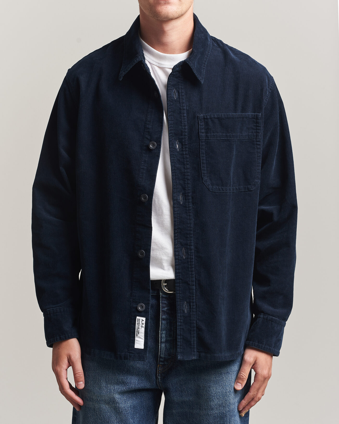 Mies | Kauluspaidat | A.P.C. | Basile Corduroy Overshirt Dark Navy