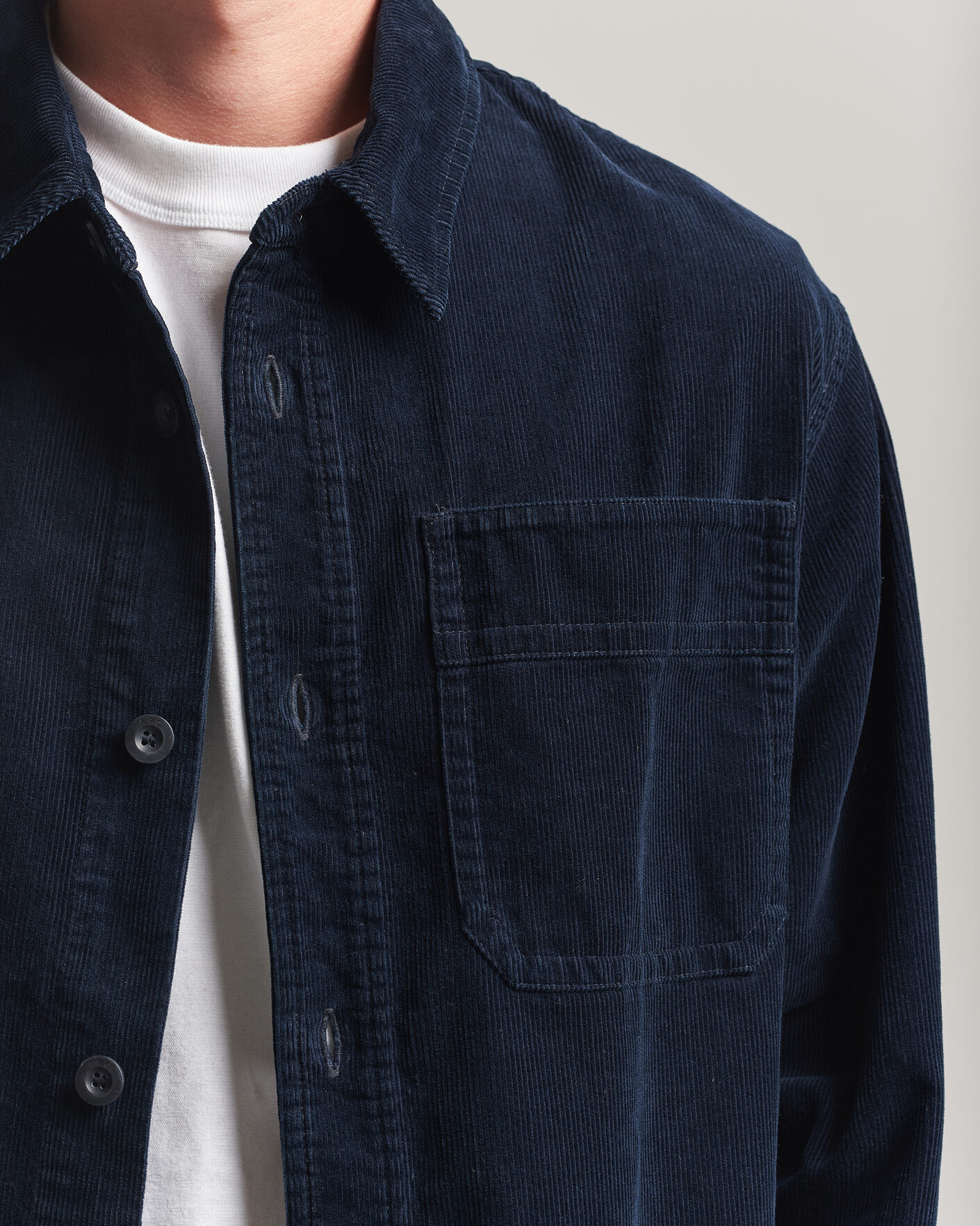 Mies | Kauluspaidat | A.P.C. | Basile Corduroy Overshirt Dark Navy