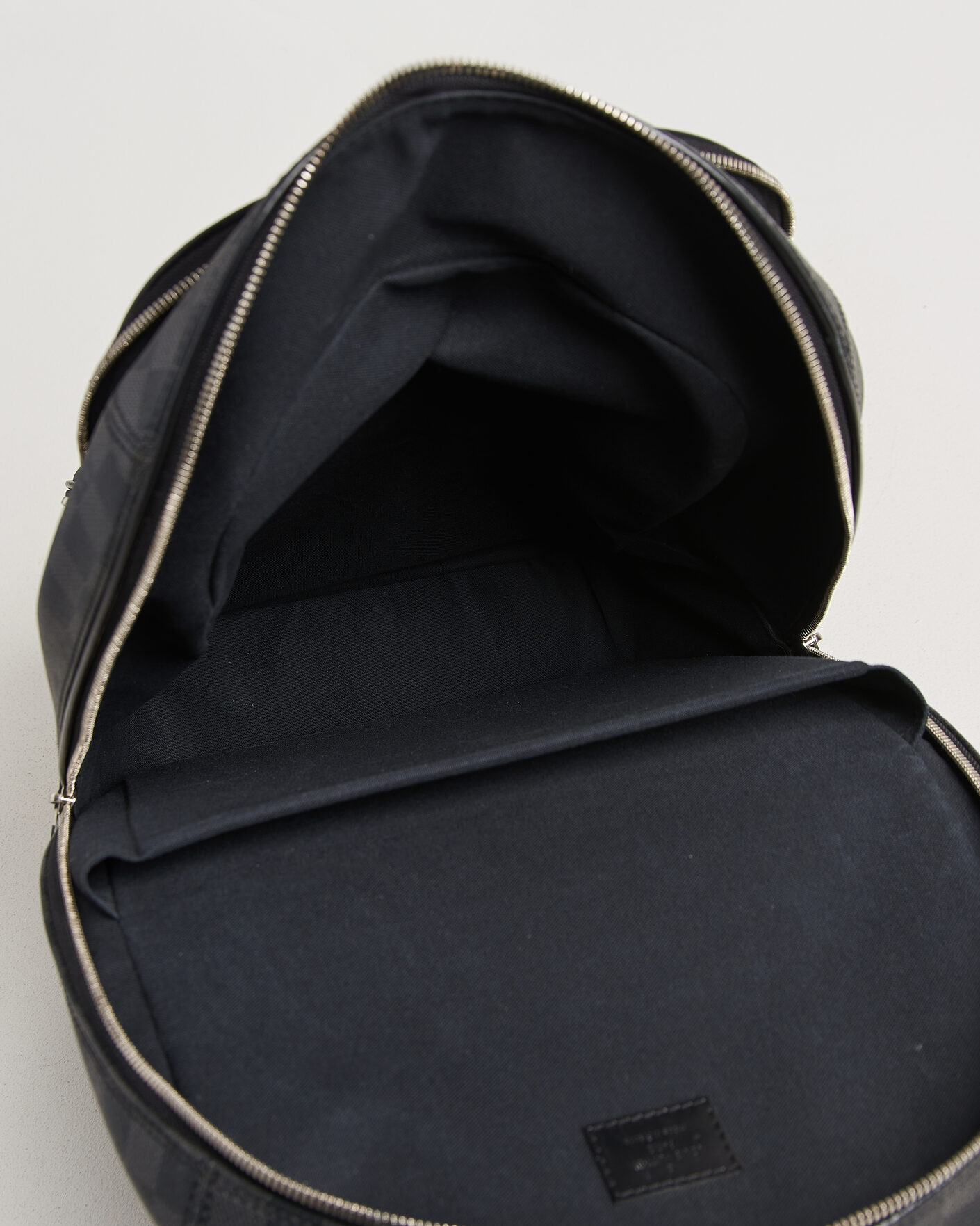 Mies | Louis Vuitton Pre-Owned Michael Backpack Damier Graphite Damier Graphite | Louis Vuitton Pre-Owned | Michael Backpack Damier Graphite Damier Graphite