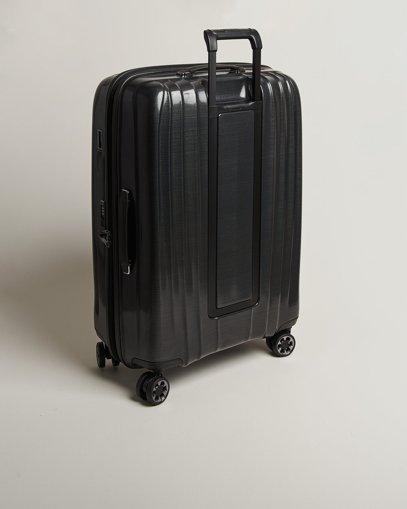Mies | Laukut | Samsonite | Nexis Spinner Check-In Onyx Black