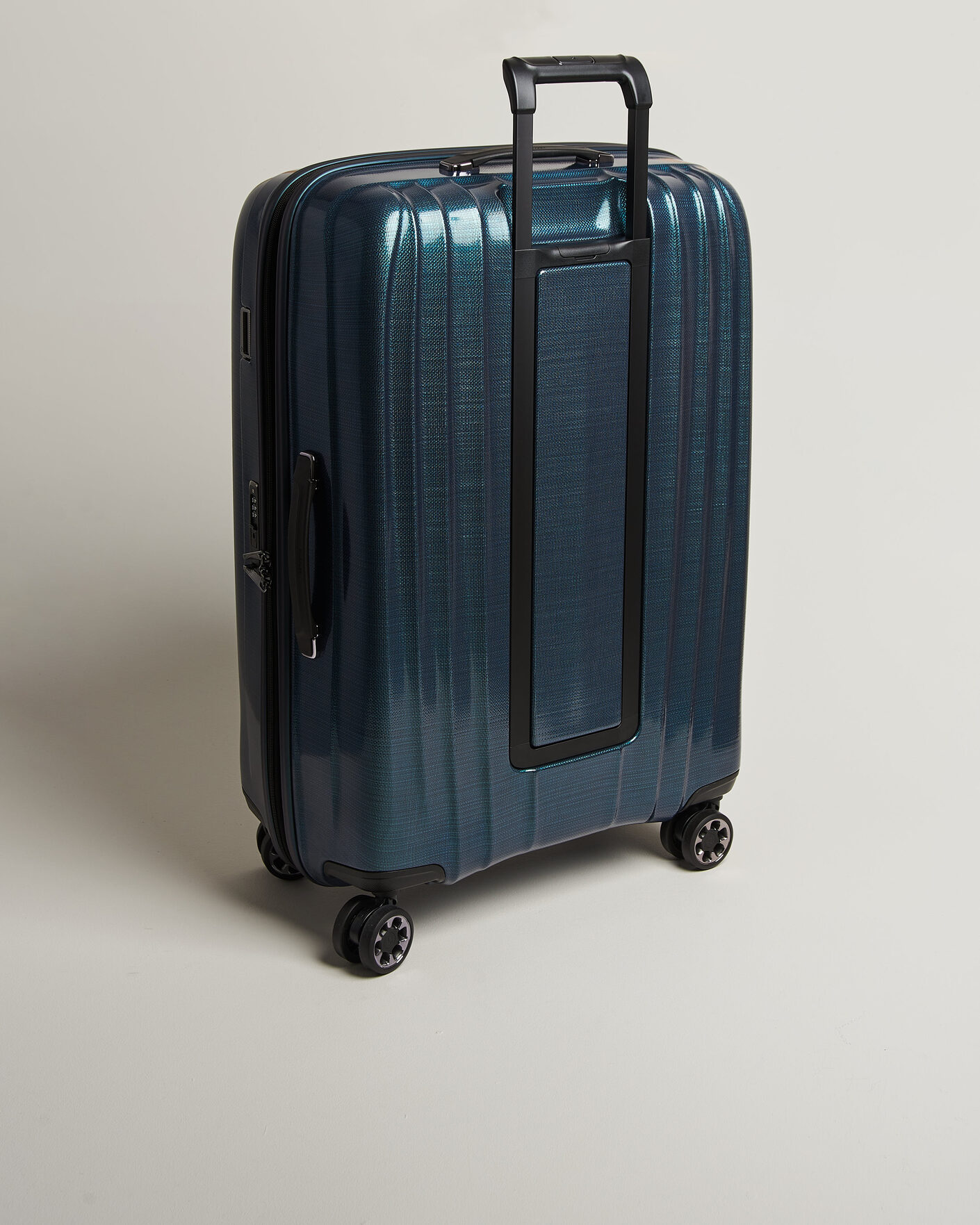 Mies | Laukut | Samsonite | Nexis Spinner Check-In Deep Patrol