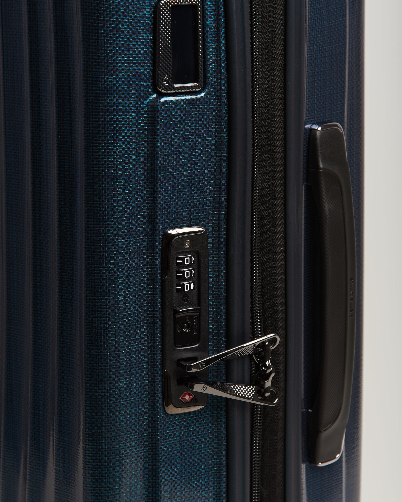 Mies | Laukut | Samsonite | Nexis Spinner Carry-On Deep Patrol