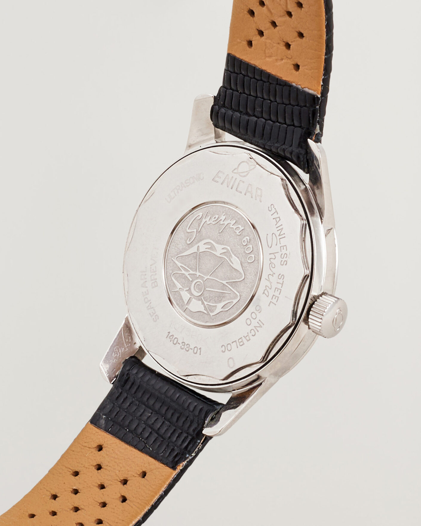 Mies | Pre-Owned & Vintage Watches | Enicar Pre-Owned | Sherpa 600 Date