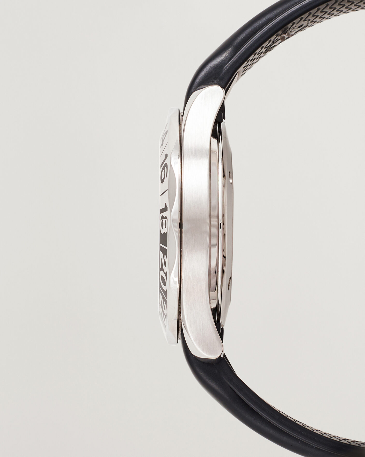 Mies | Pre-Owned & Vintage Watches | Omega Pre-Owned | Seamaster GMT