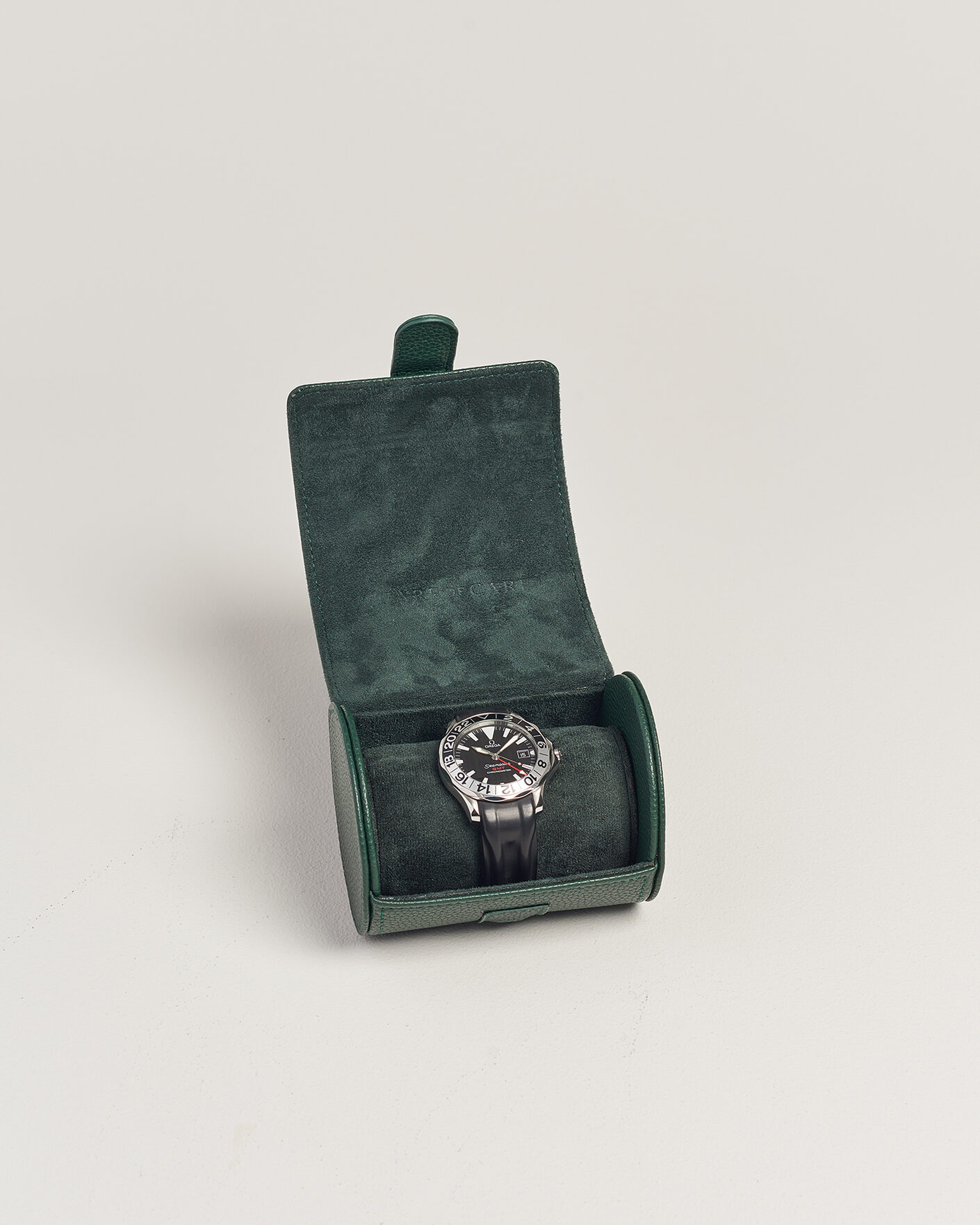 Mies | Pre-Owned & Vintage Watches | Omega Pre-Owned | Seamaster GMT