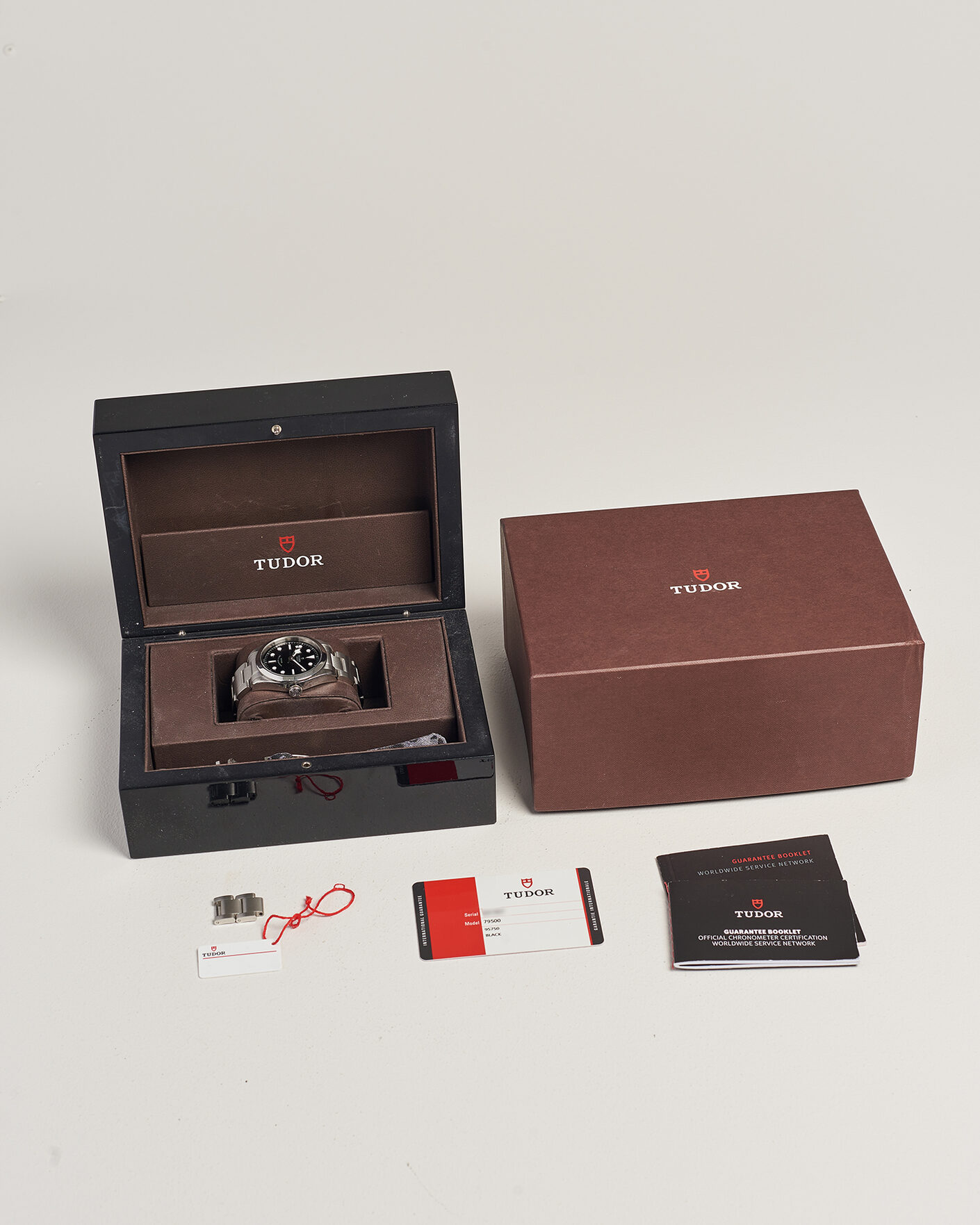 Mies | Pre-Owned & Vintage Watches | Tudor Pre-Owned | Black Bay 36