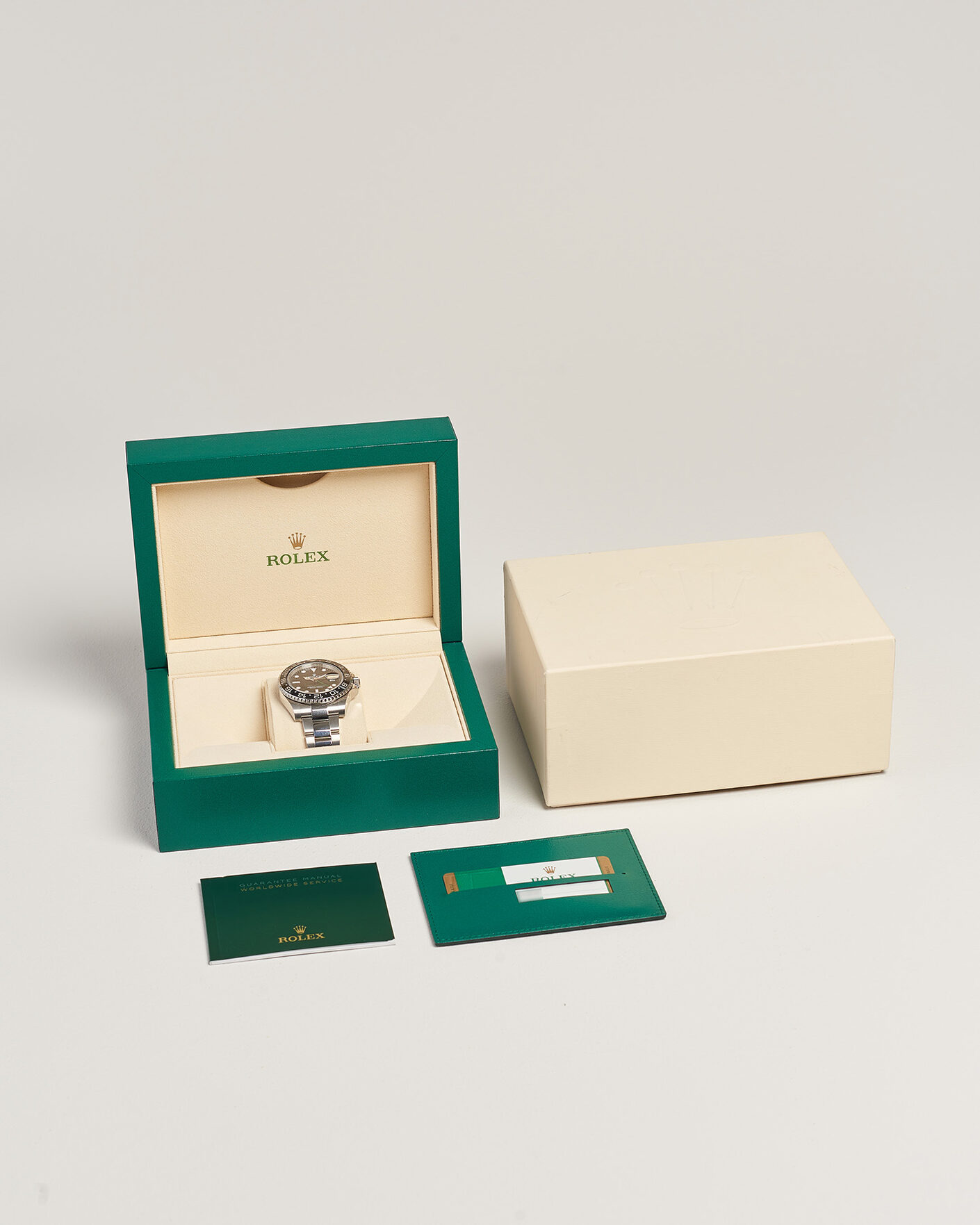 Mies | Pre-Owned & Vintage Watches | Rolex Pre-Owned | GMT Master II