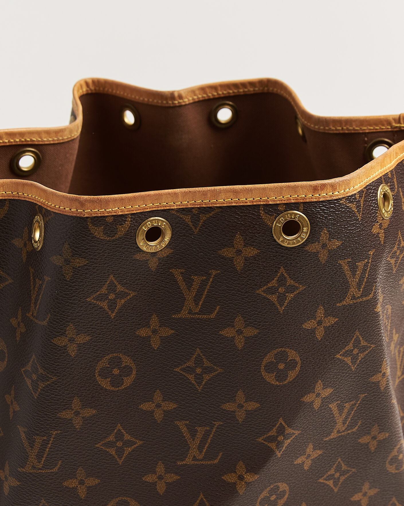 Mies | Pre-Owned & Vintage Bags | Louis Vuitton Pre-Owned | Noé Monogram