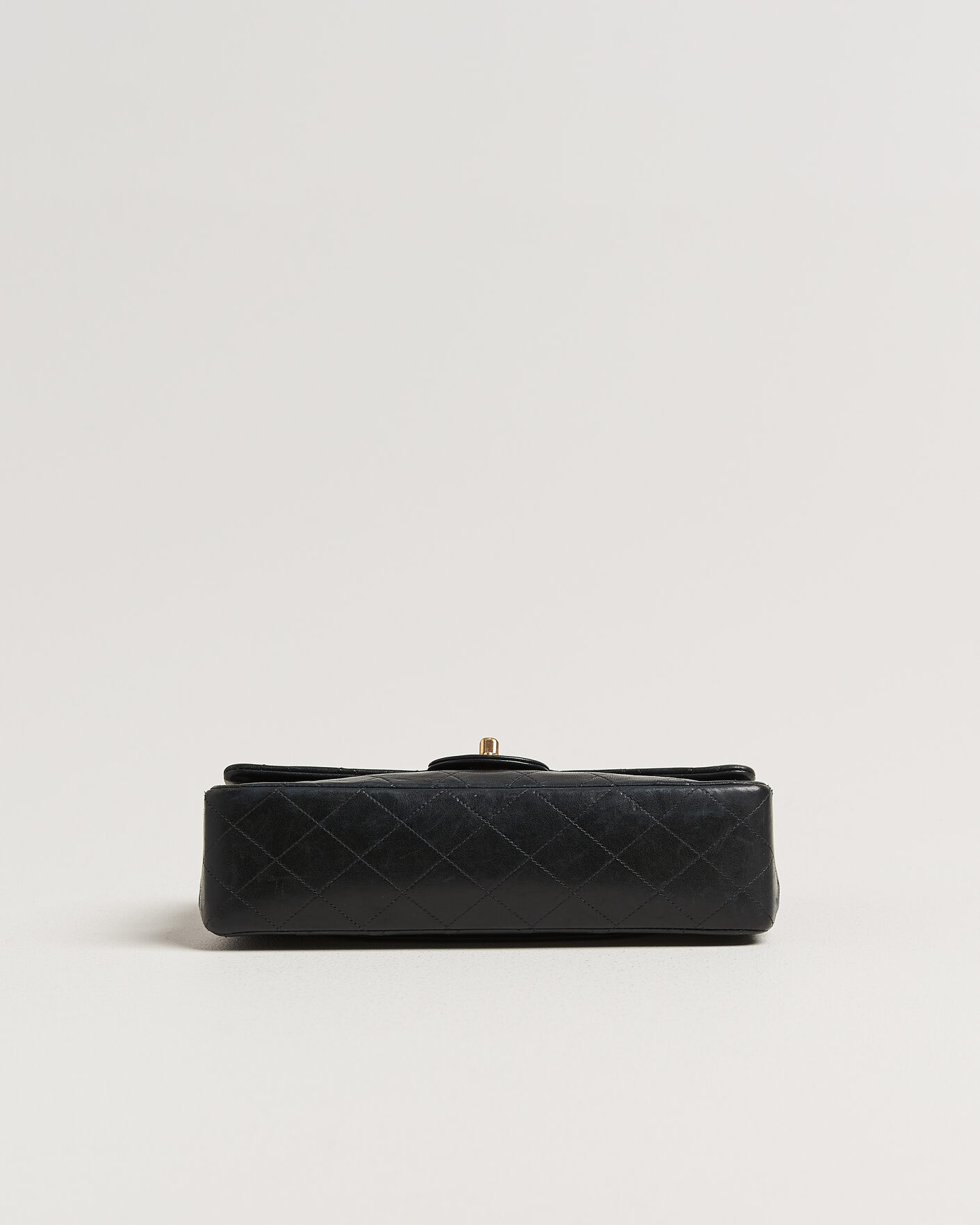 Mies | Pre-Owned & Vintage Bags | Chanel Pre-Owned | Classic Medium Double Flap Bag Black