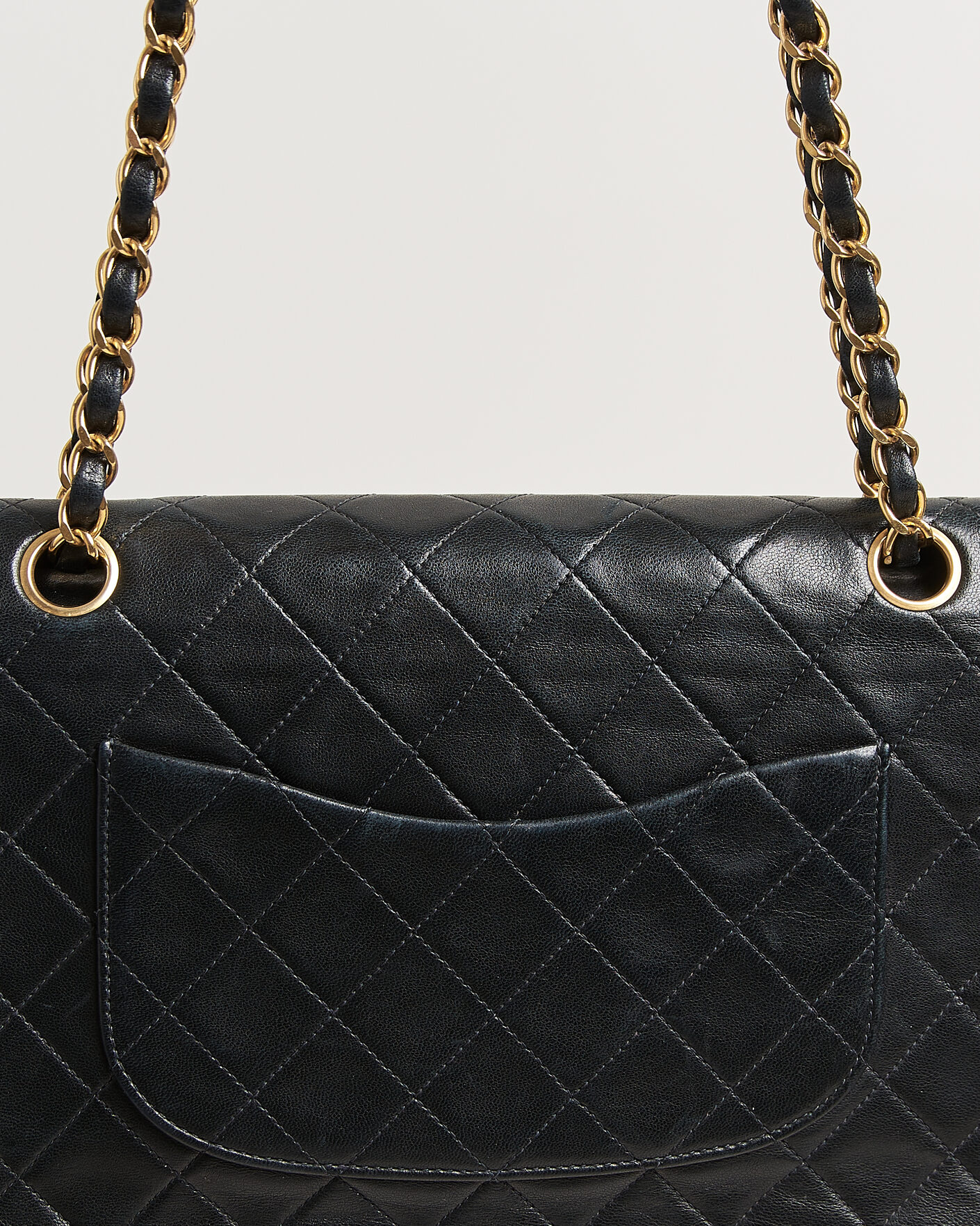 Mies | Pre-Owned & Vintage Bags | Chanel Pre-Owned | Classic Medium Double Flap Bag Black