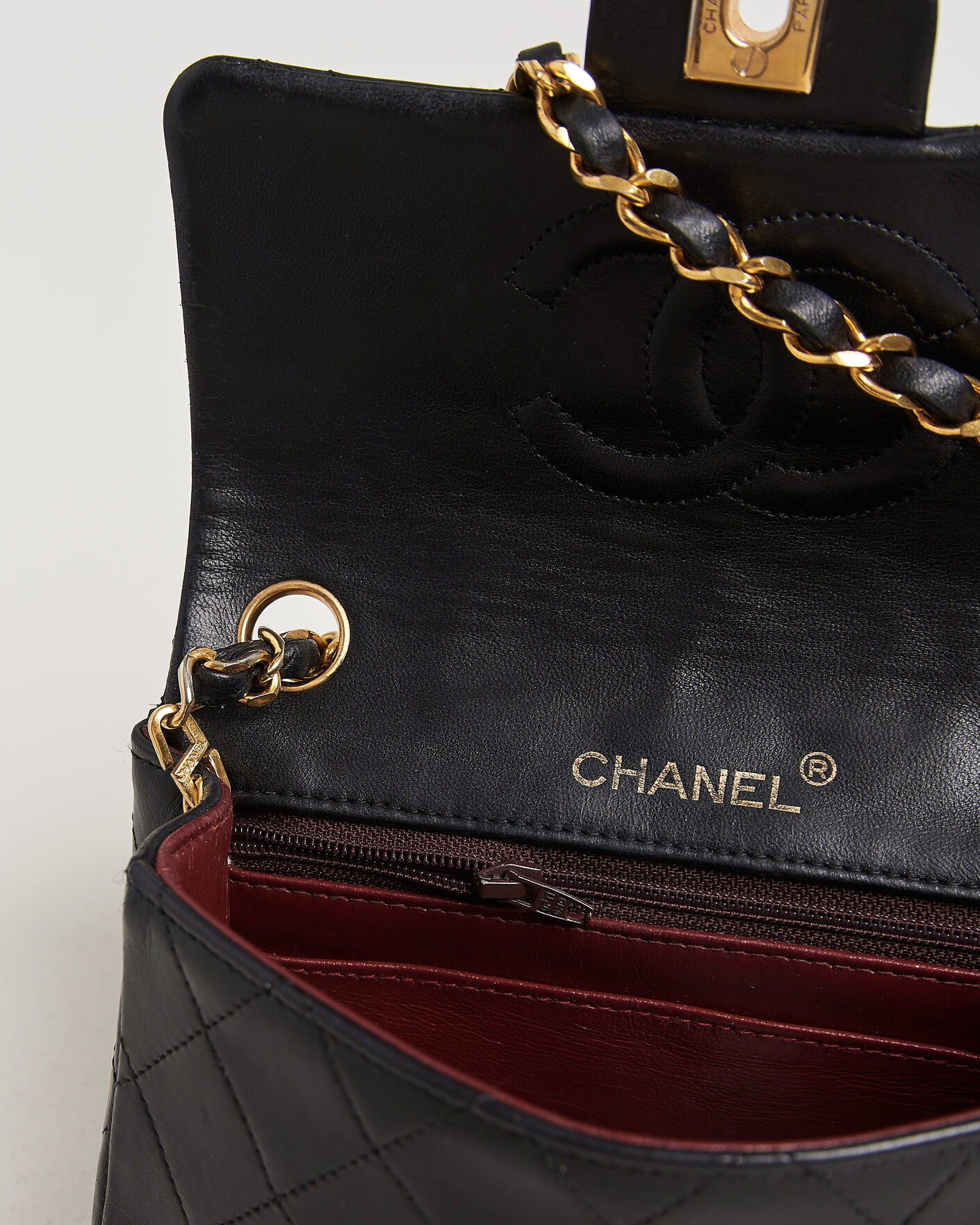 Mies | Chanel Pre-Owned Classic Mini Single Flap Square Bag Black | Chanel Pre-Owned | Classic Mini Single Flap Square Bag Black