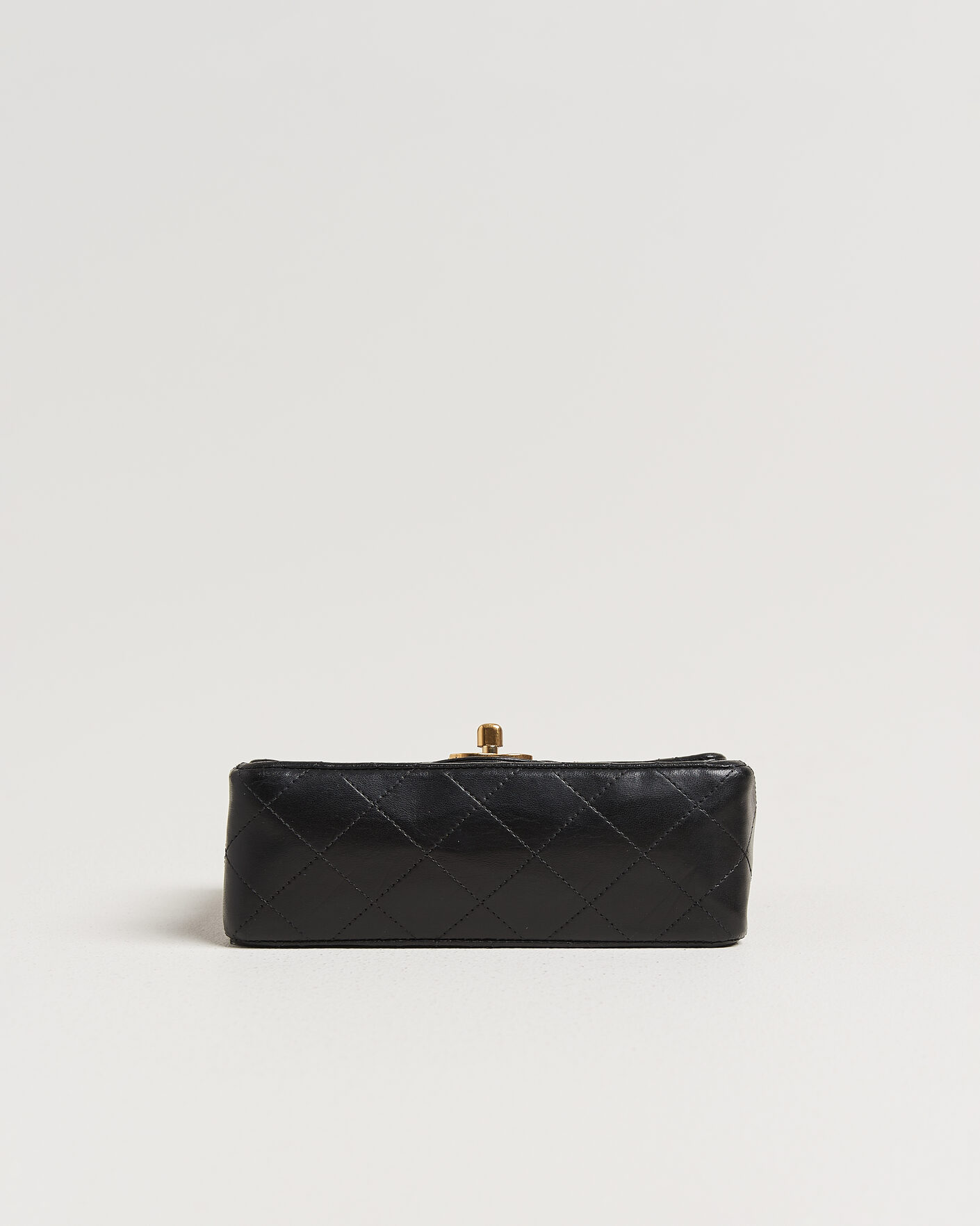 Mies | Chanel Pre-Owned Classic Mini Single Flap Square Bag Black | Chanel Pre-Owned | Classic Mini Single Flap Square Bag Black
