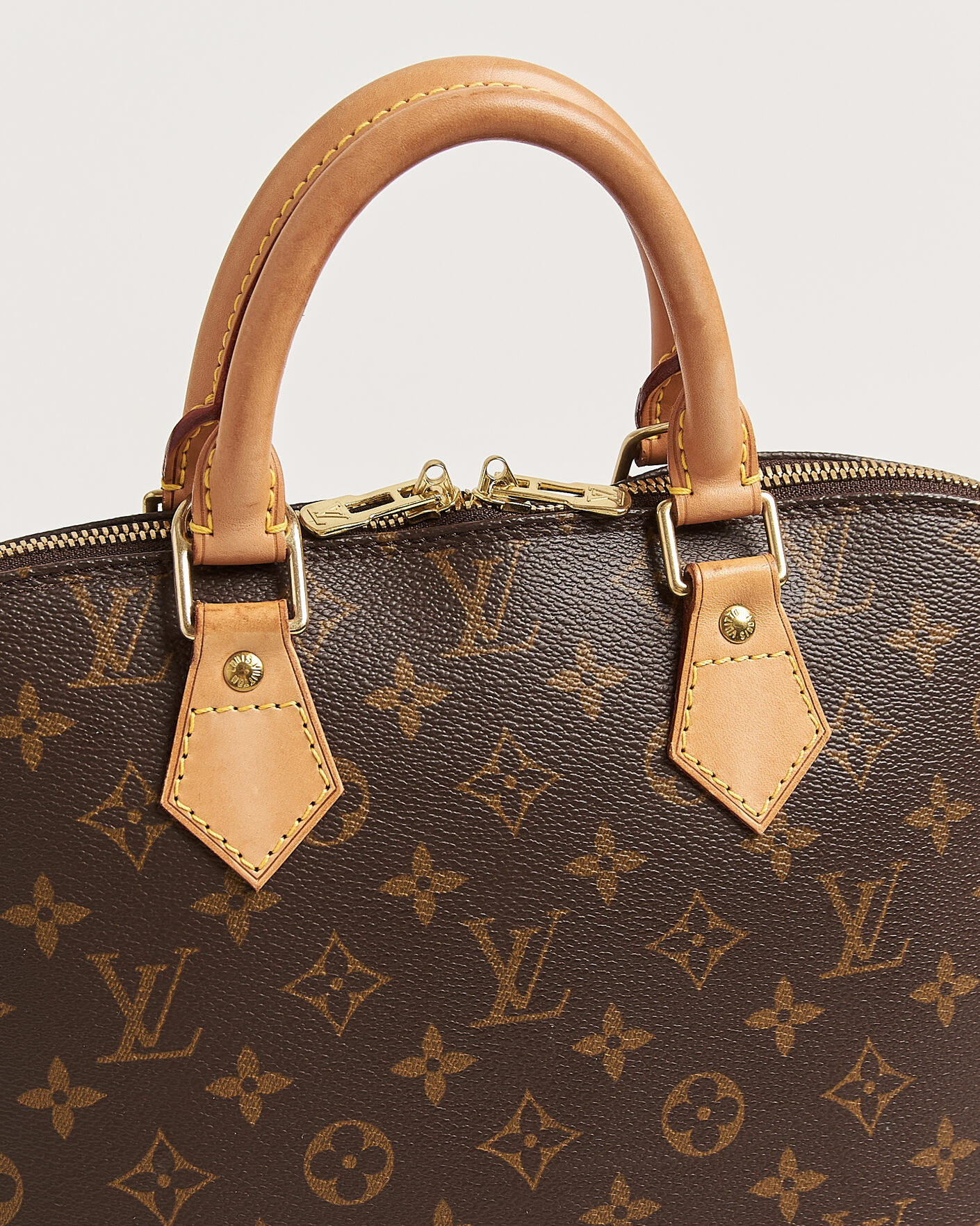 Mies | Pre-Owned & Vintage Bags | Louis Vuitton Pre-Owned | Alma Bag PM Monogram