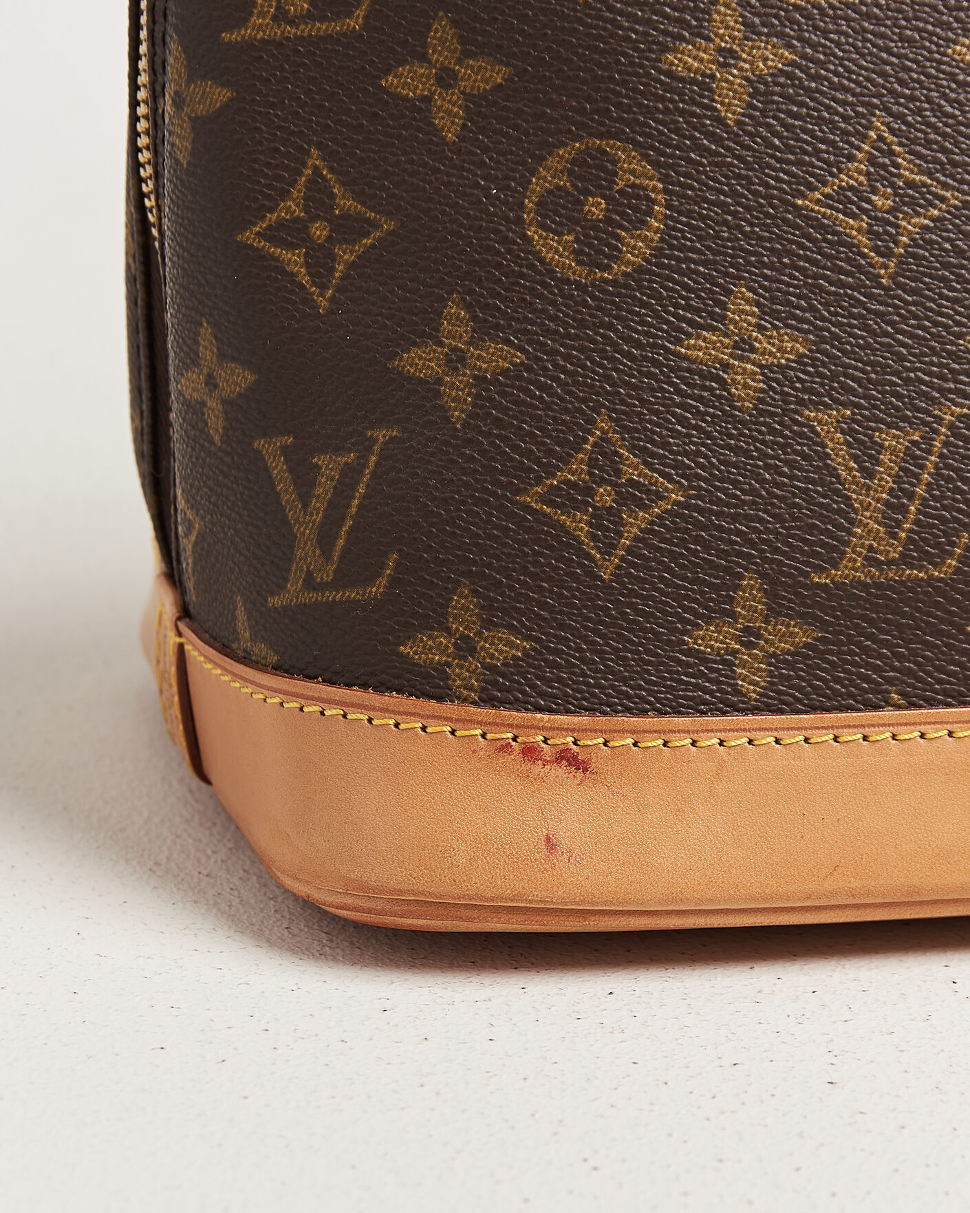 Mies | Pre-Owned & Vintage Bags | Louis Vuitton Pre-Owned | Alma Bag PM Monogram