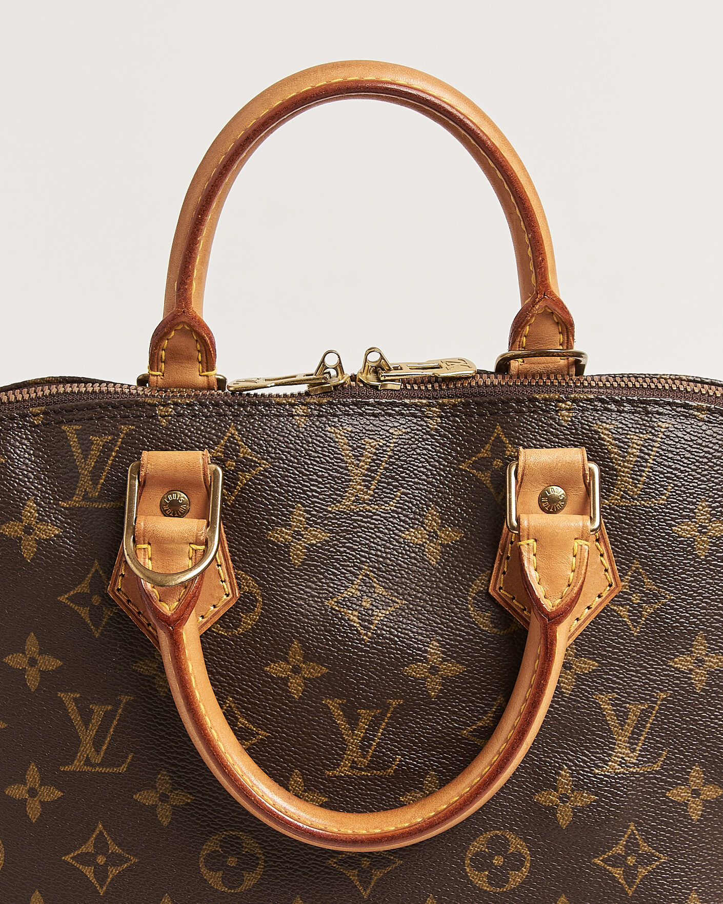 Mies | Pre-Owned & Vintage Bags | Louis Vuitton Pre-Owned | Alma Bag PM Monogram