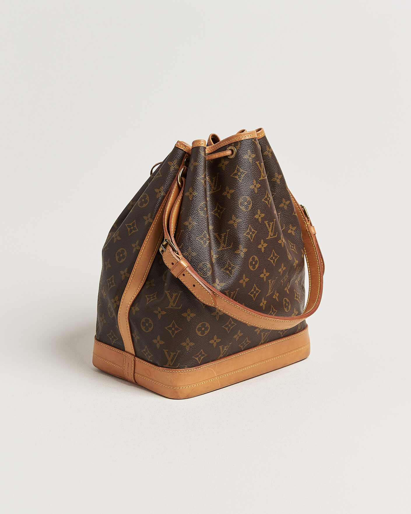 Mies | Pre-Owned & Vintage Bags | Louis Vuitton Pre-Owned | Noé Monogram