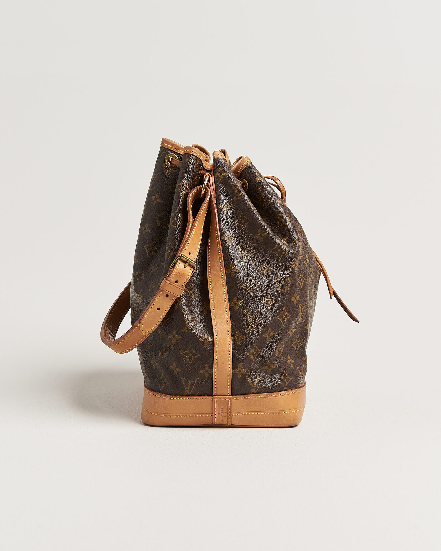 Mies | Pre-Owned & Vintage Bags | Louis Vuitton Pre-Owned | Noé Monogram
