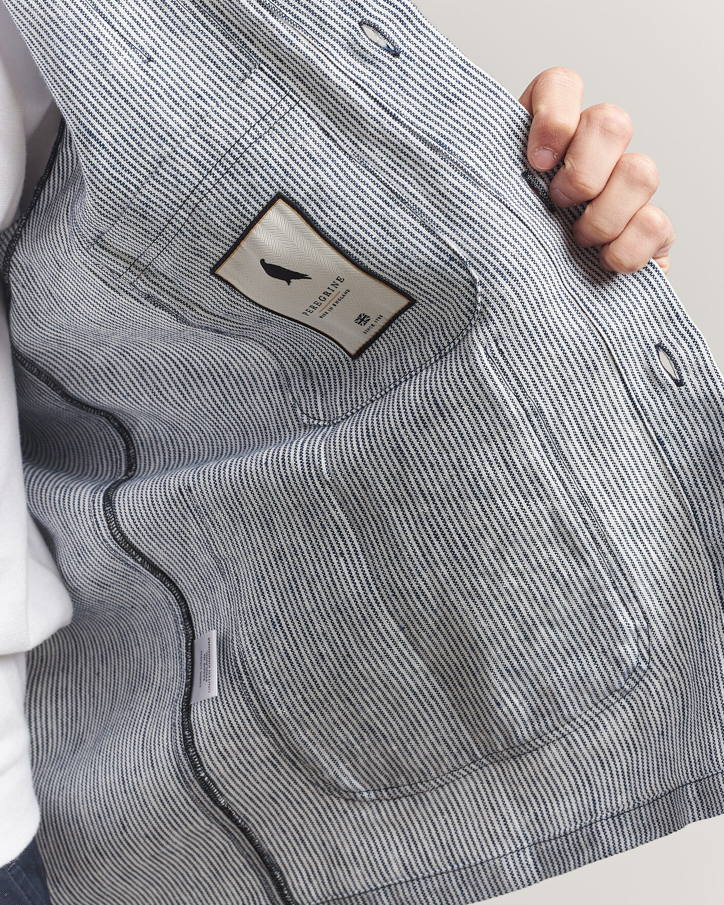 Mies | Kauluspaidat | Peregrine | Windsor Linen Shacket Navy Stripe