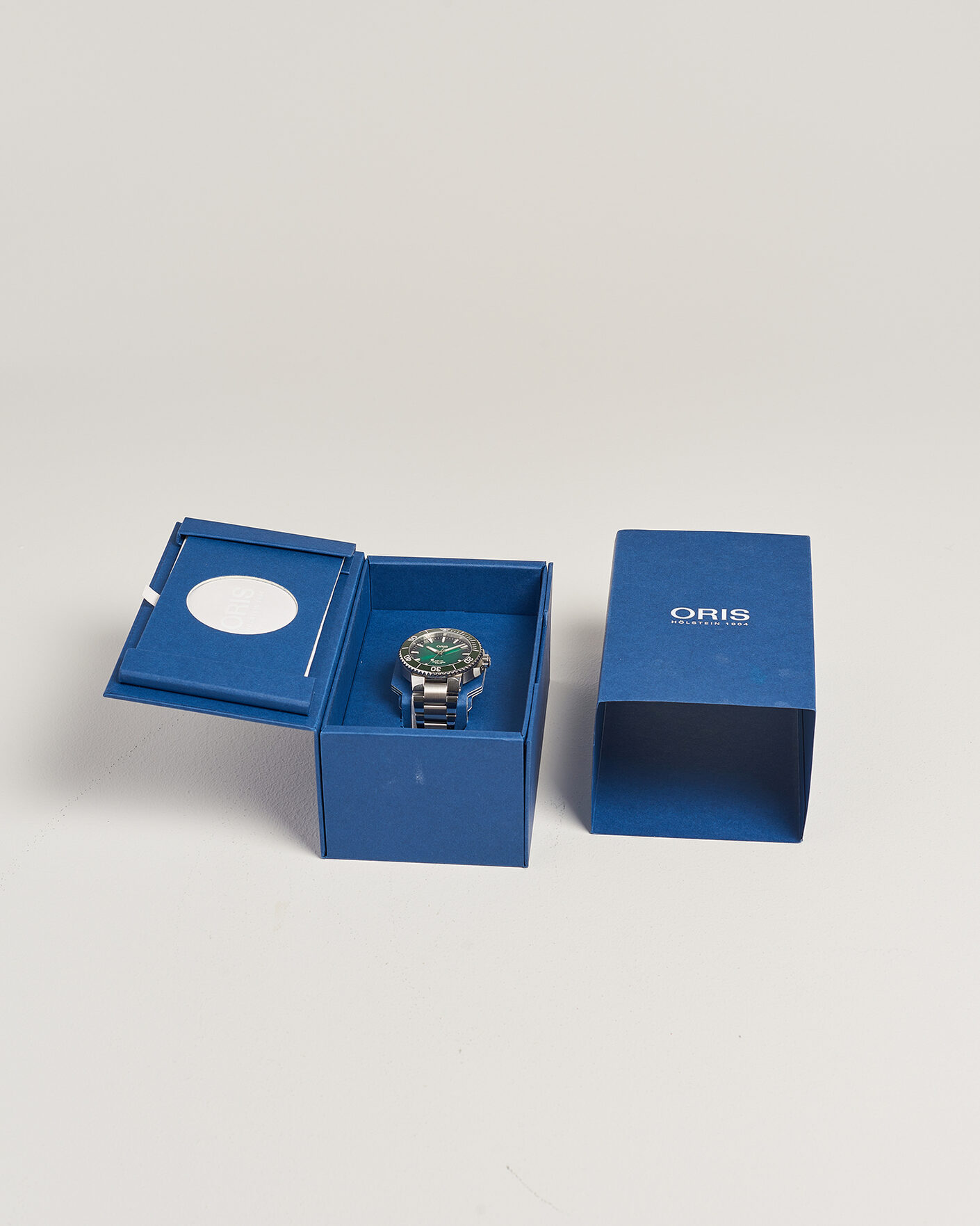 Mies | Pre-Owned & Vintage Watches | Oris Pre-Owned | Aquis Date