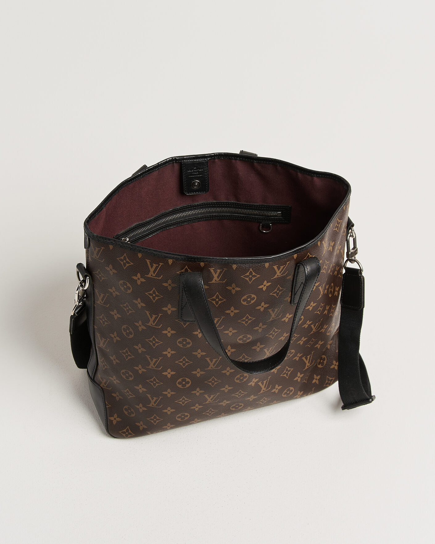 Mies | Pre-Owned & Vintage Bags | Louis Vuitton Pre-Owned | Davis Totebag Monogram Macassar
