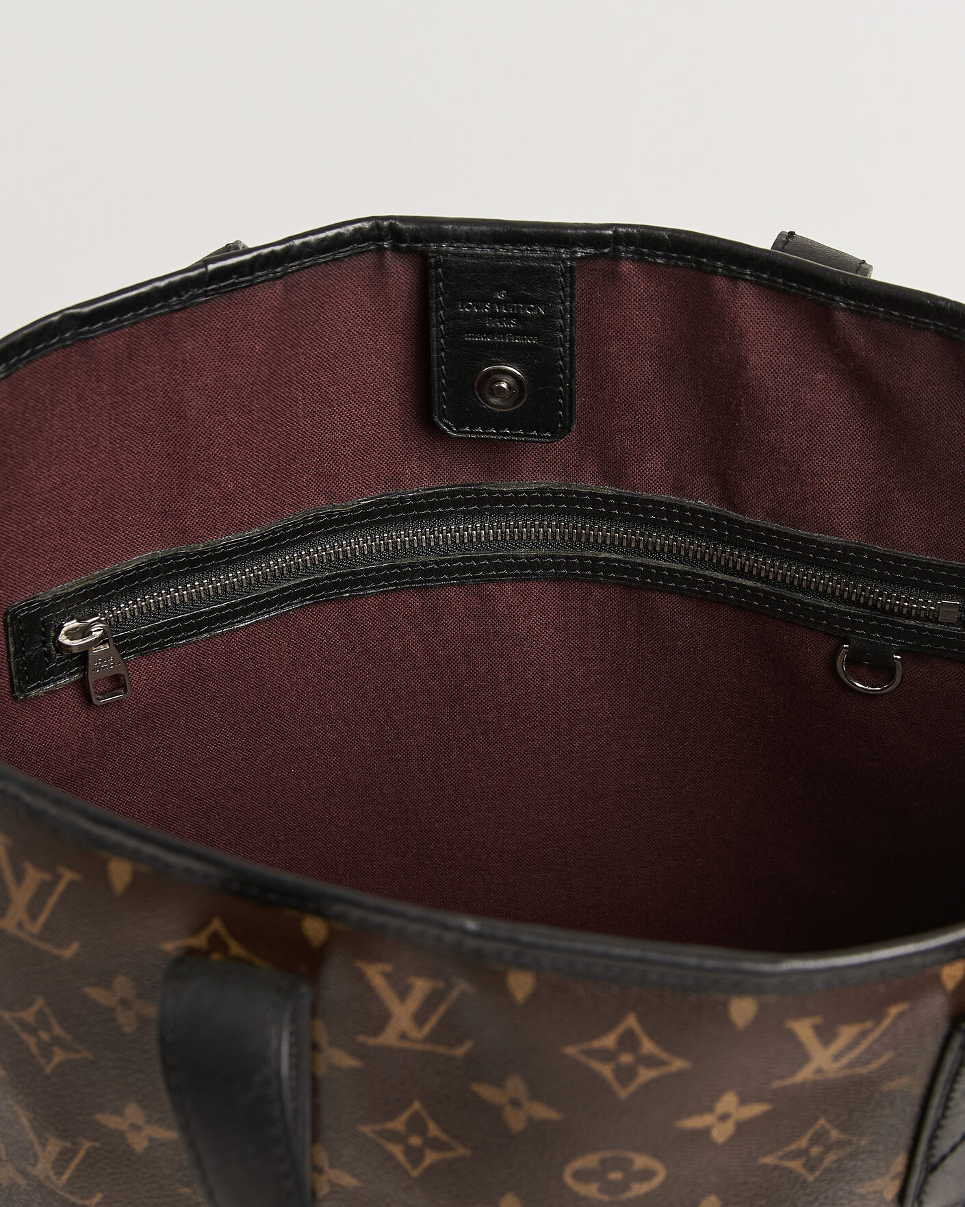 Mies | Pre-Owned & Vintage Bags | Louis Vuitton Pre-Owned | Davis Totebag Monogram Macassar