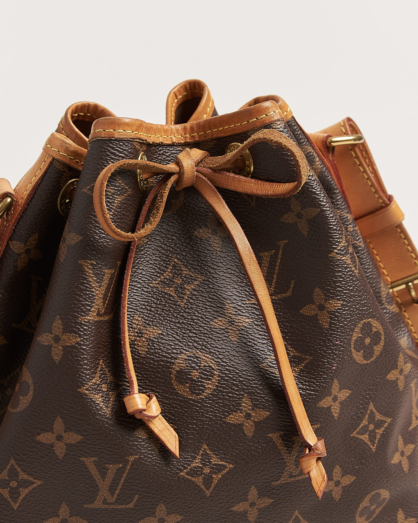 Mies | Pre-Owned & Vintage Bags | Louis Vuitton Pre-Owned | Noé BB Monogram