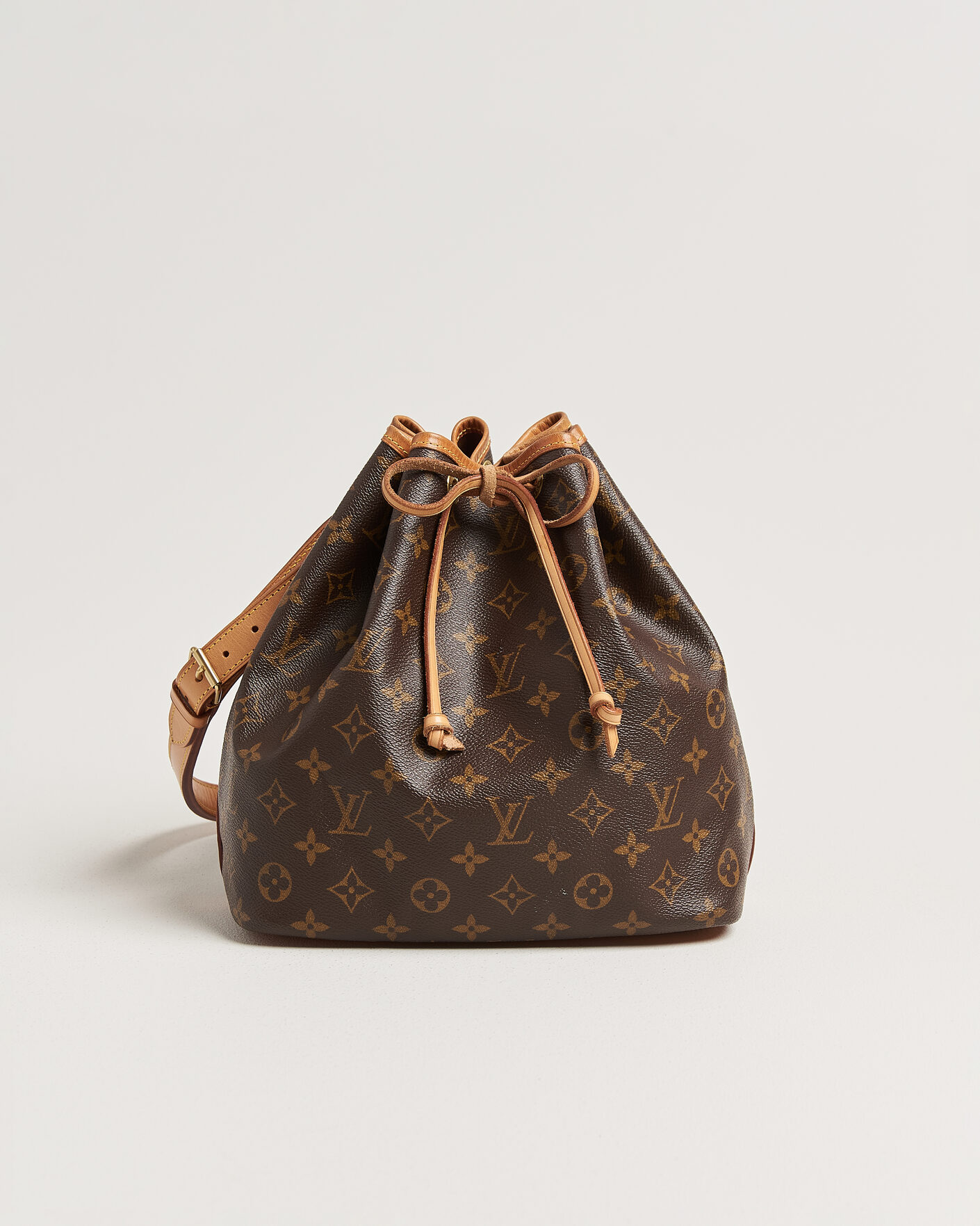 Mies | Pre-Owned & Vintage Bags | Louis Vuitton Pre-Owned | Petit Noé Monogram