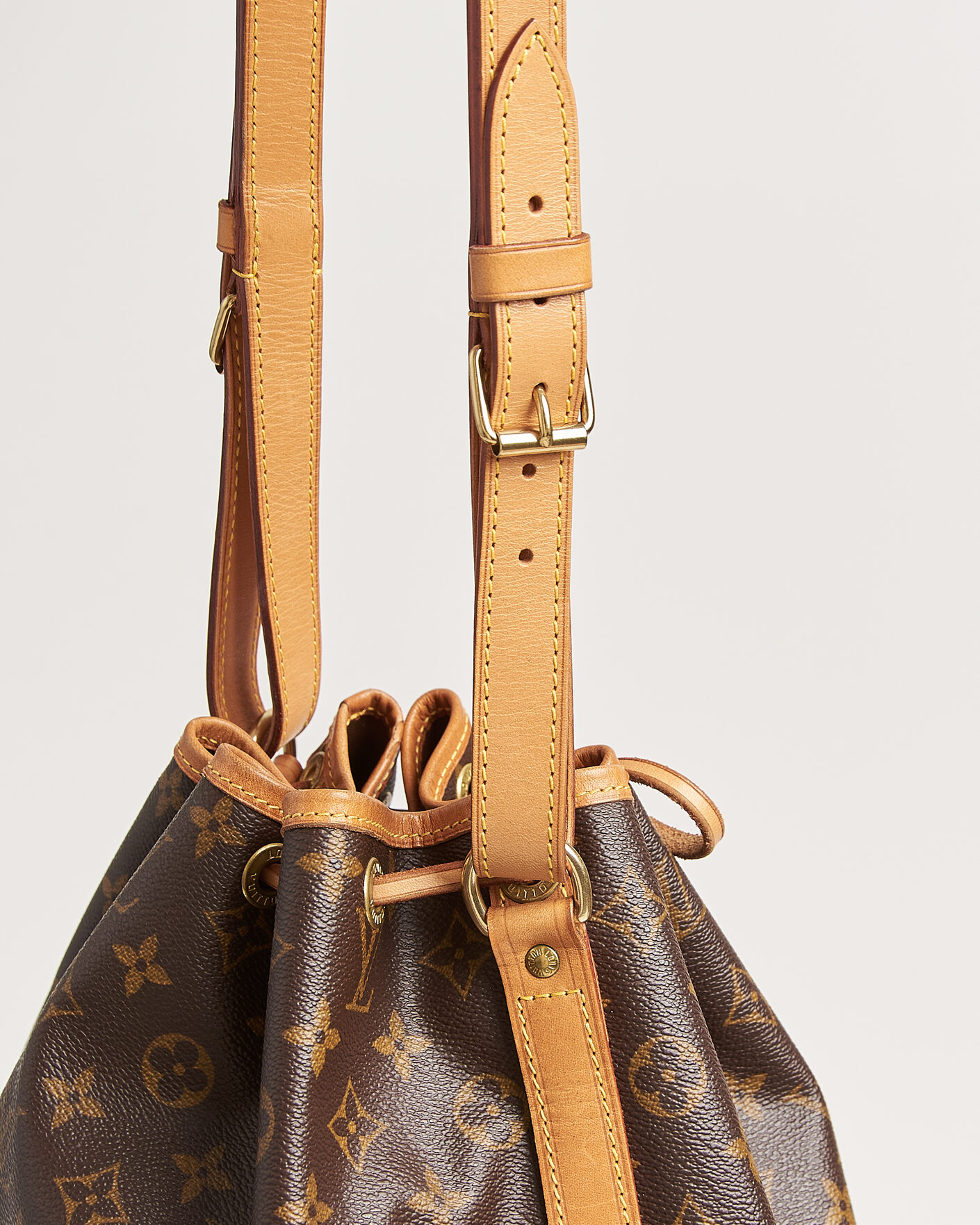 Mies | Pre-Owned & Vintage Bags | Louis Vuitton Pre-Owned | Petit Noé Monogram