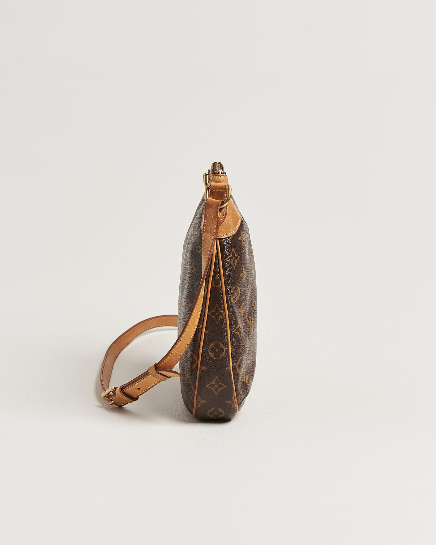 Mies | Pre-Owned & Vintage Bags | Louis Vuitton Pre-Owned | Odeon PM Bag Monogram