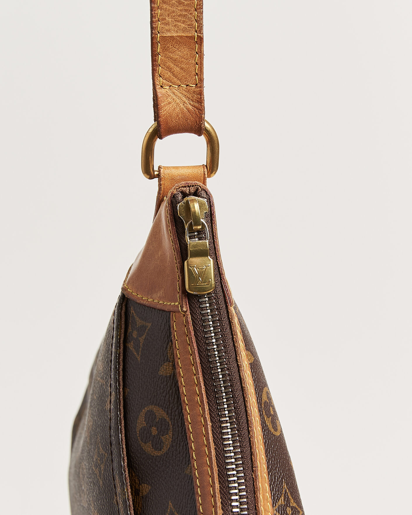 Mies | Pre-Owned & Vintage Bags | Louis Vuitton Pre-Owned | Odeon PM Bag Monogram