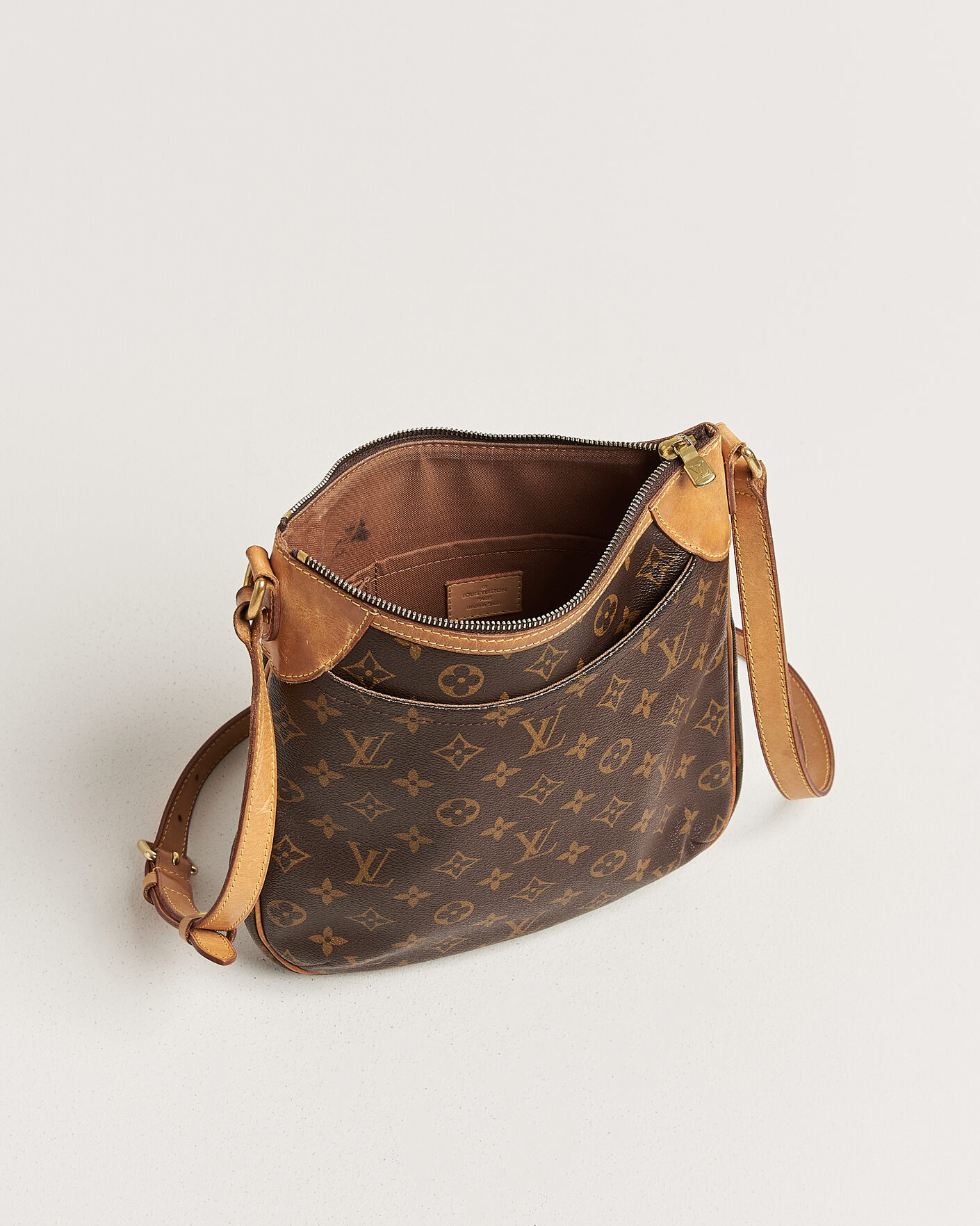 Mies | Pre-Owned & Vintage Bags | Louis Vuitton Pre-Owned | Odeon PM Bag Monogram