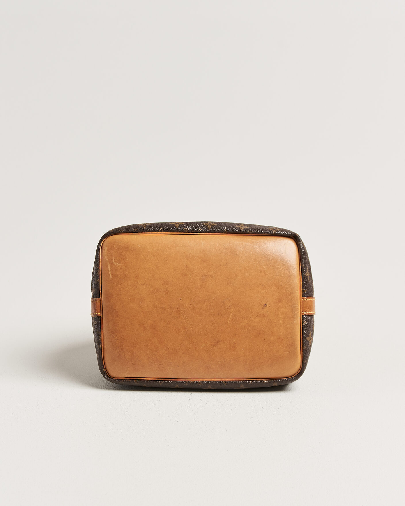 Mies | Pre-Owned & Vintage Bags | Louis Vuitton Pre-Owned | Petit Noé Monogram