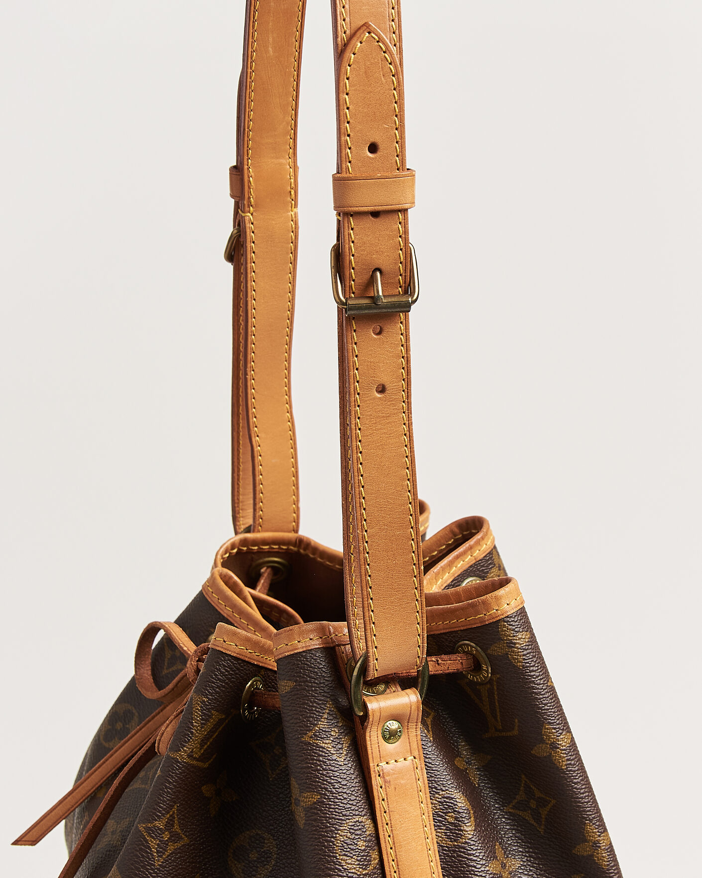 Mies | Pre-Owned & Vintage Bags | Louis Vuitton Pre-Owned | Petit Noé Monogram