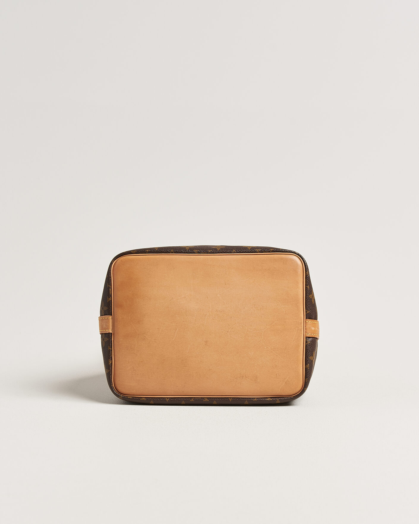Mies | Pre-Owned & Vintage Bags | Louis Vuitton Pre-Owned | Petit Noé Monogram