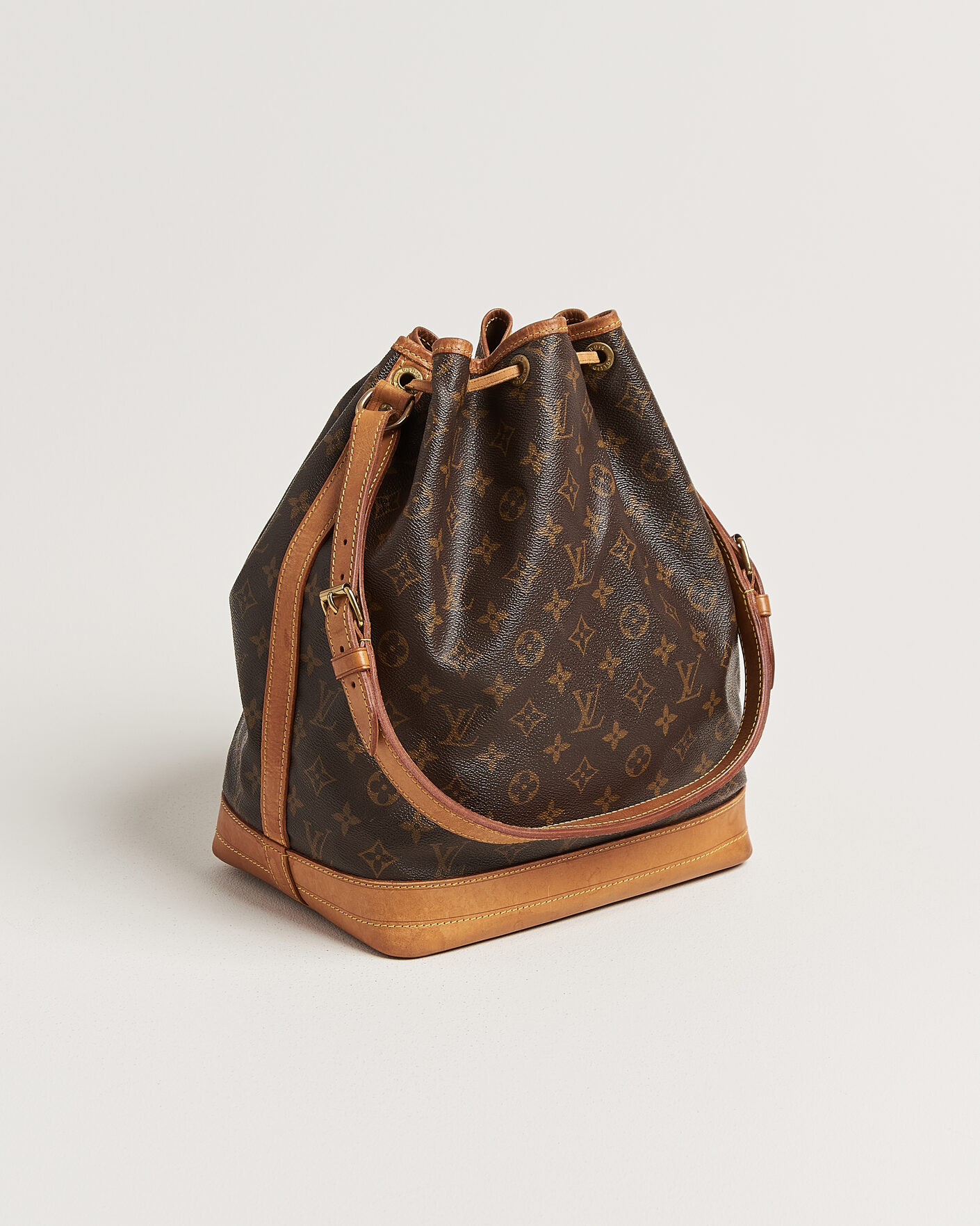 Mies | Pre-Owned & Vintage Bags | Louis Vuitton Pre-Owned | Noé Monogram