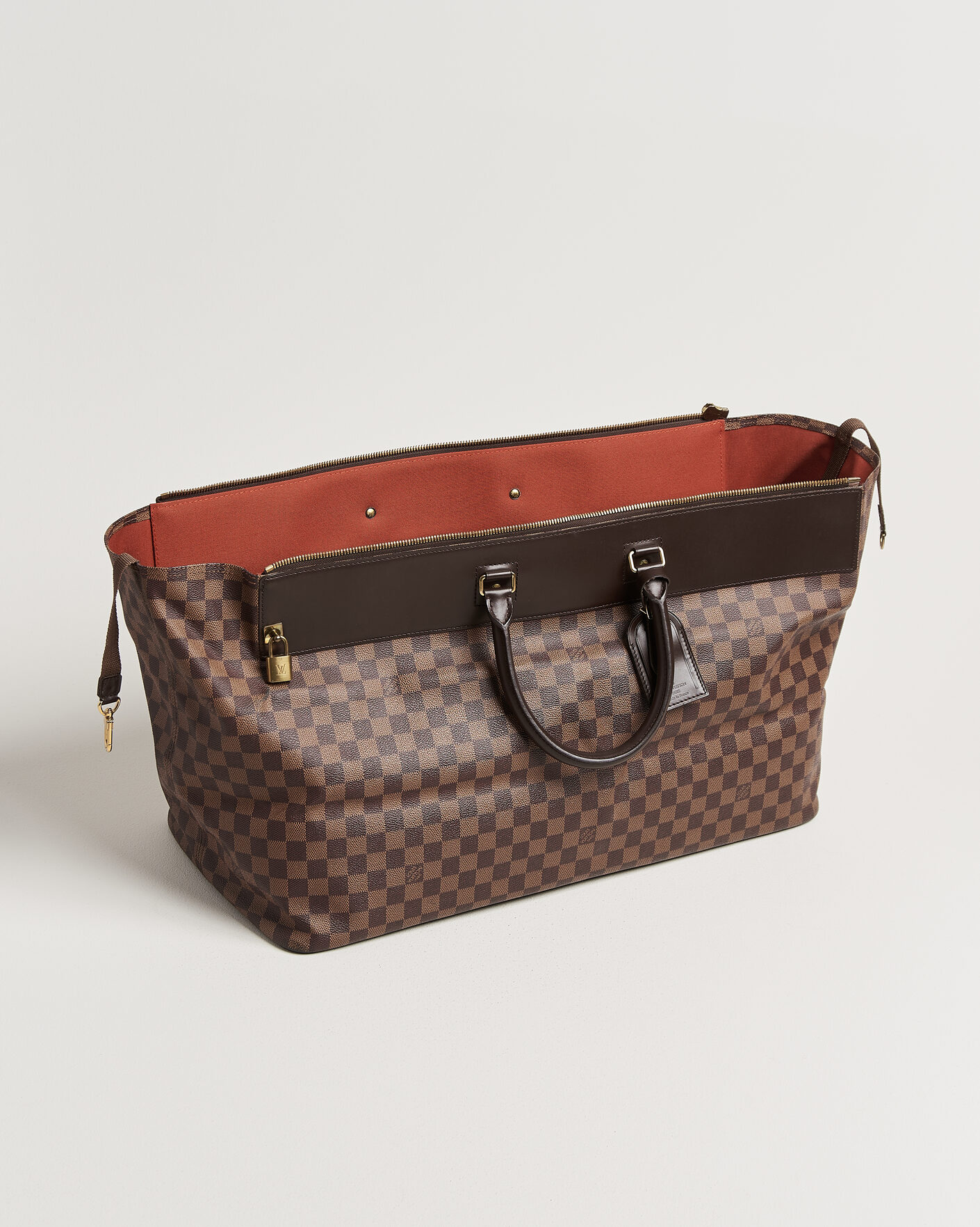 Mies | Pre-Owned & Vintage Bags | Louis Vuitton Pre-Owned | Greenwich GM Travel Bag Damier Ebene