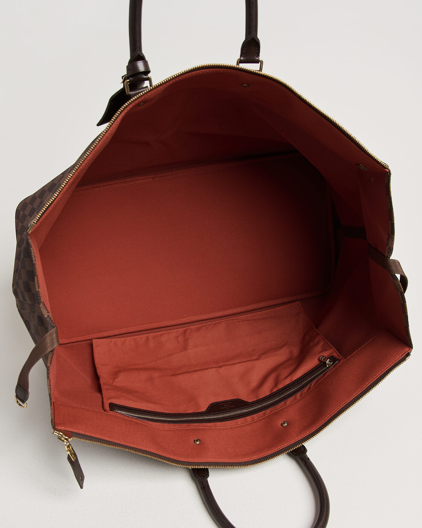 Mies | Pre-Owned & Vintage Bags | Louis Vuitton Pre-Owned | Greenwich GM Travel Bag Damier Ebene