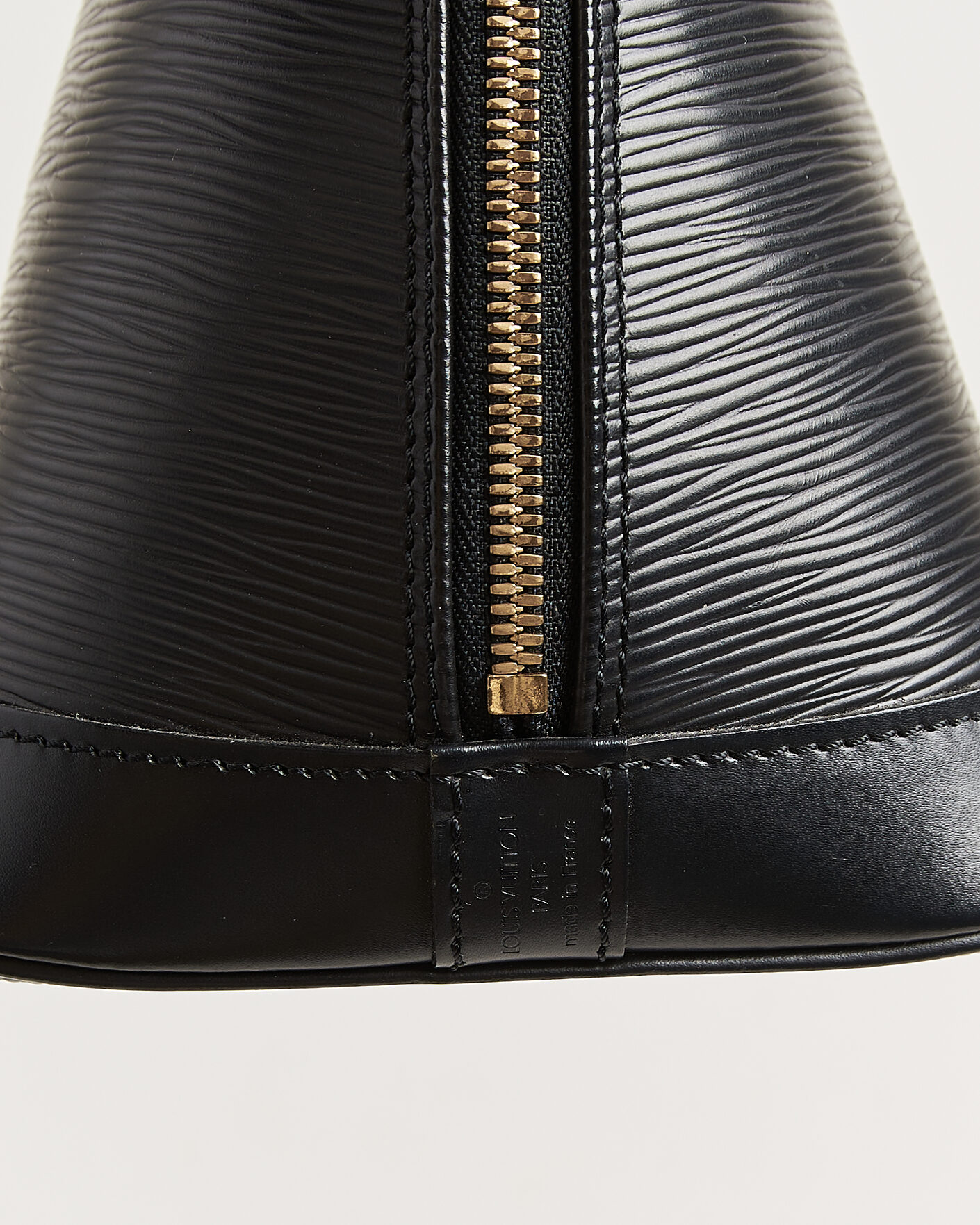 Mies | Pre-Owned & Vintage Bags | Louis Vuitton Pre-Owned | Alma PM Bag Epi Leather Black