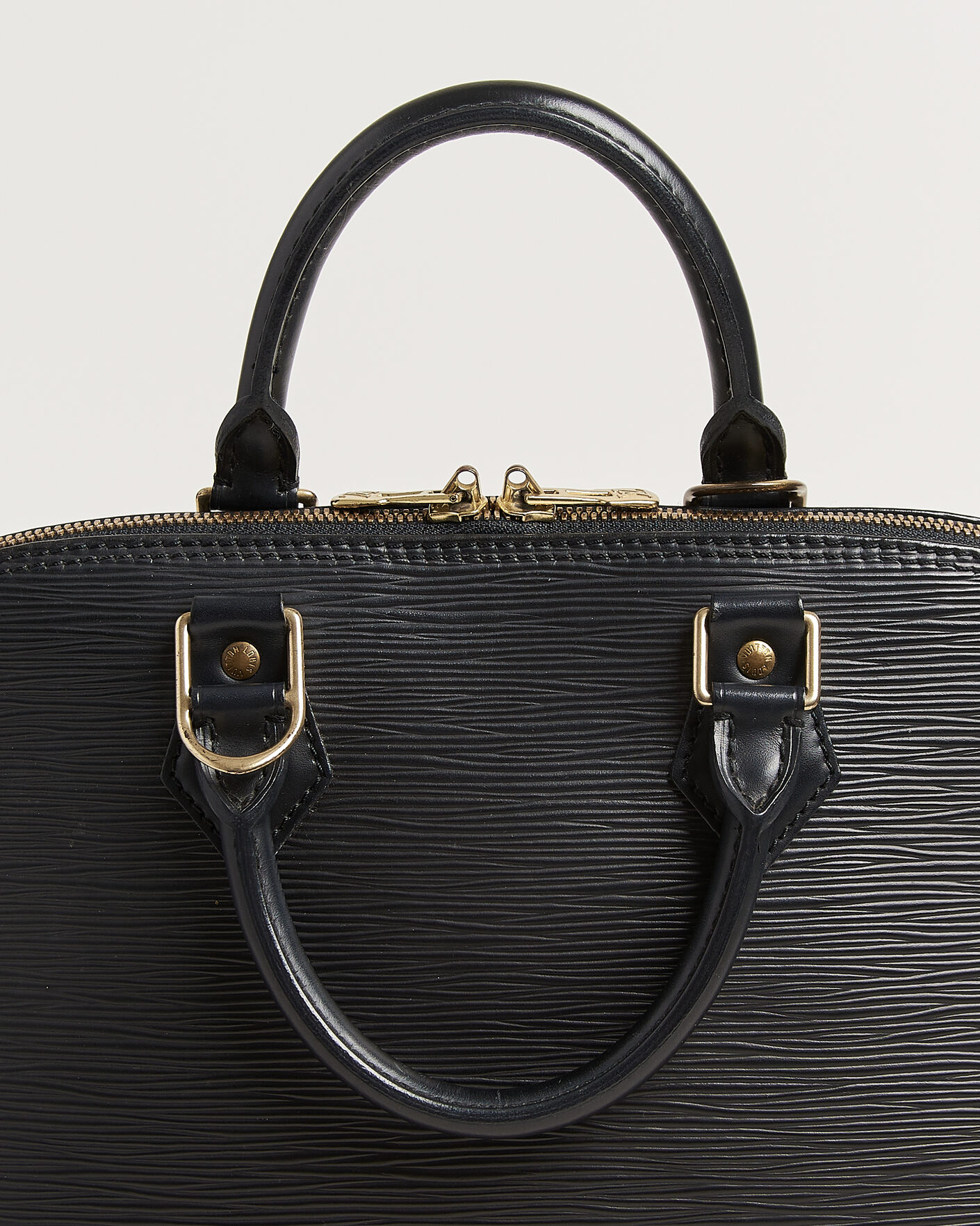 Mies | Pre-Owned & Vintage Bags | Louis Vuitton Pre-Owned | Alma PM Bag Epi Leather Black