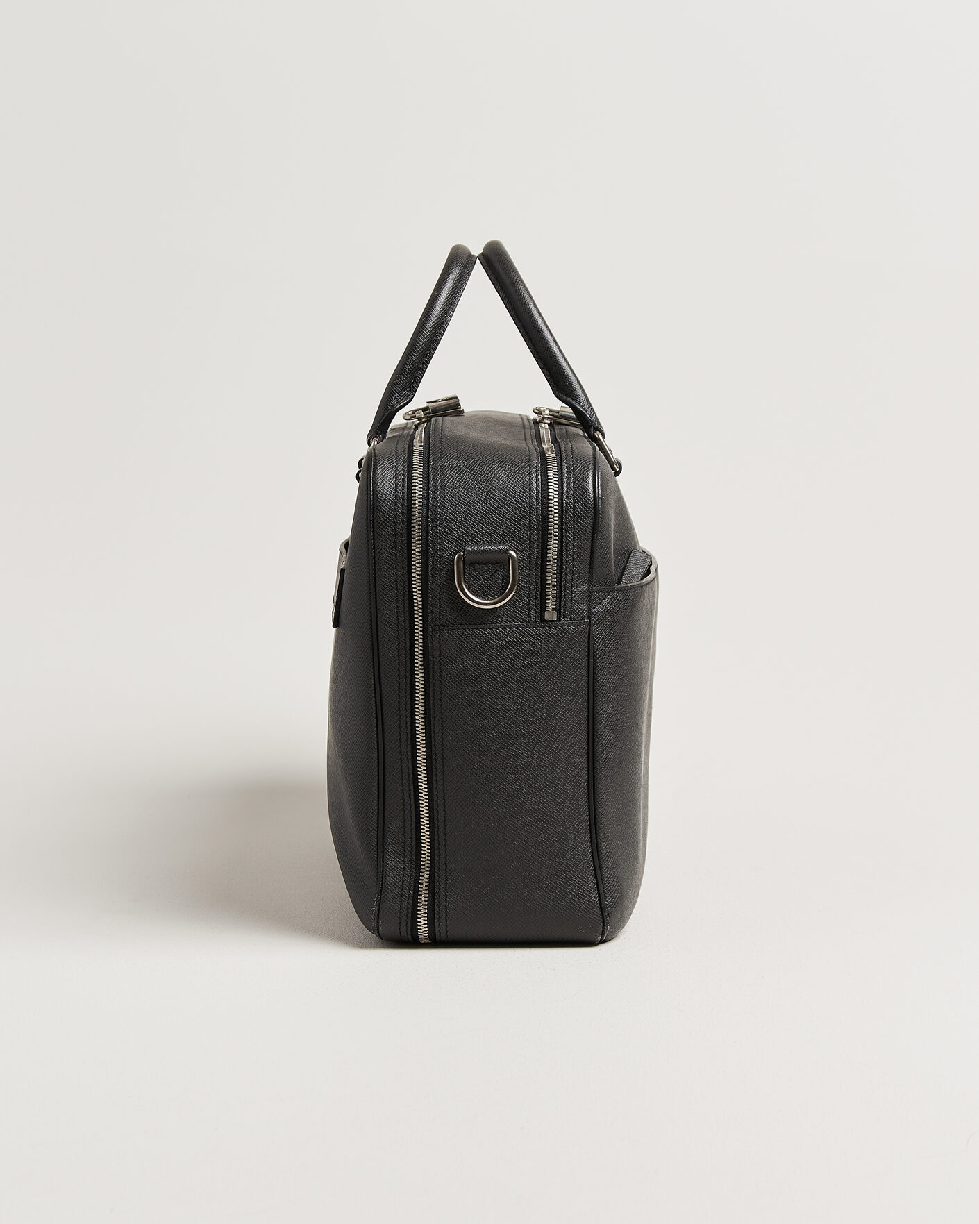 Mies | Pre-Owned & Vintage Bags | Louis Vuitton Pre-Owned | Overnight Bag Taiga Leather Black