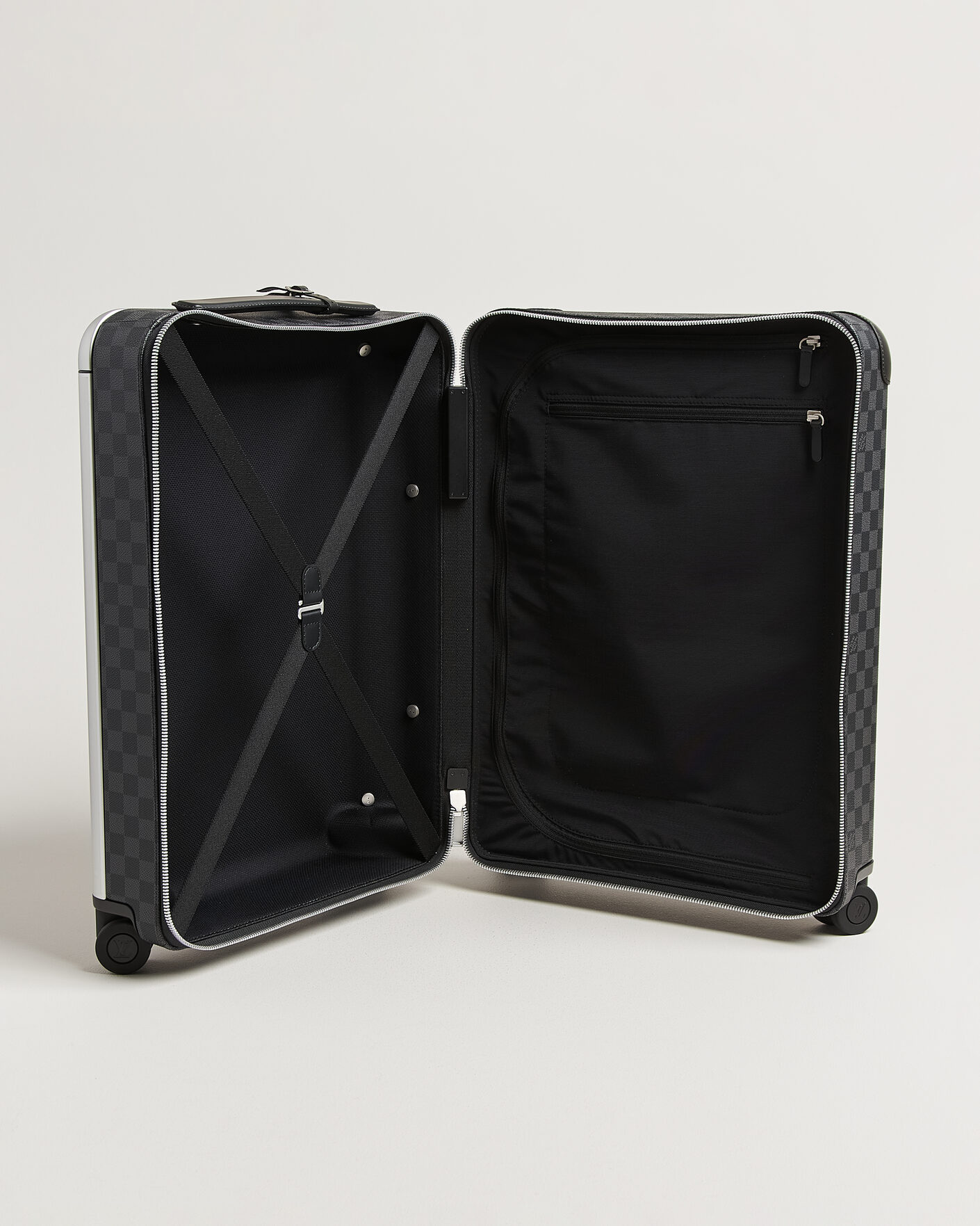 Mies | Pre-Owned & Vintage Bags | Louis Vuitton Pre-Owned | Horizon 55 Damier Graphite