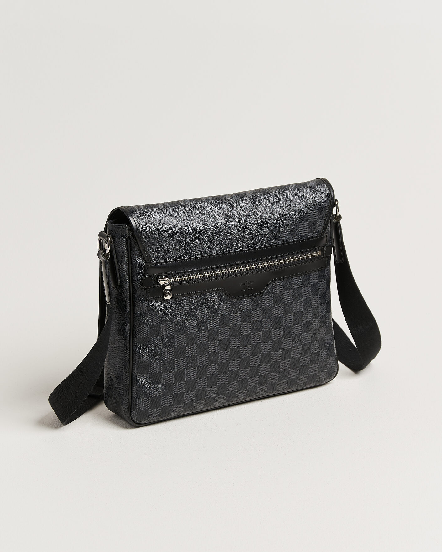 Mies | Pre-Owned & Vintage Bags | Louis Vuitton Pre-Owned | Daniel MM Shoulder Bag Damier Graphite