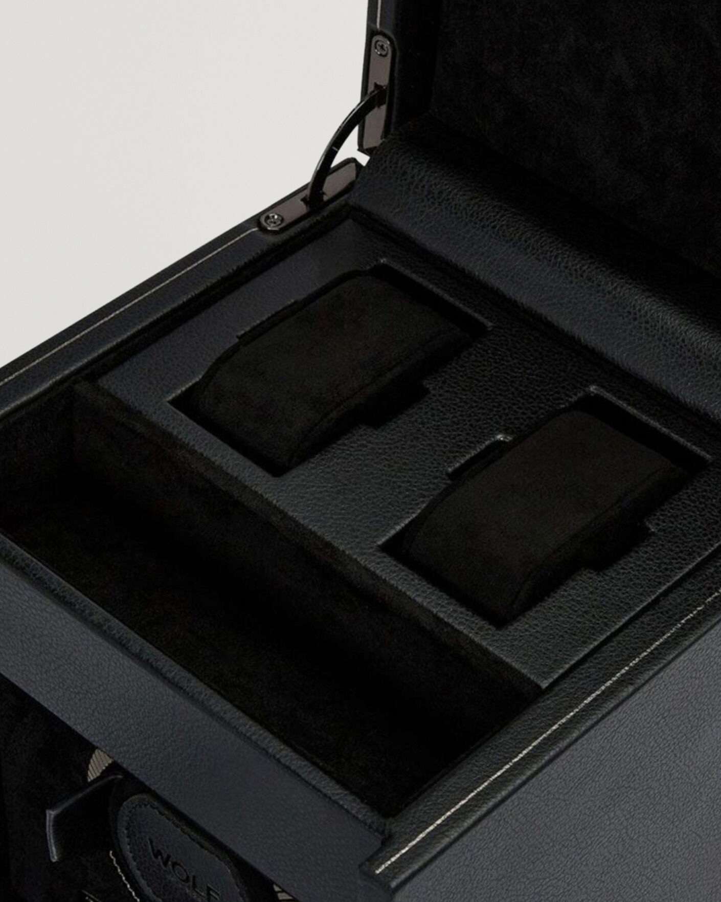 Mies | WOLF British Racing Single Watch Winder With Storage Black | WOLF | British Racing Single Watch Winder With Storage Black
