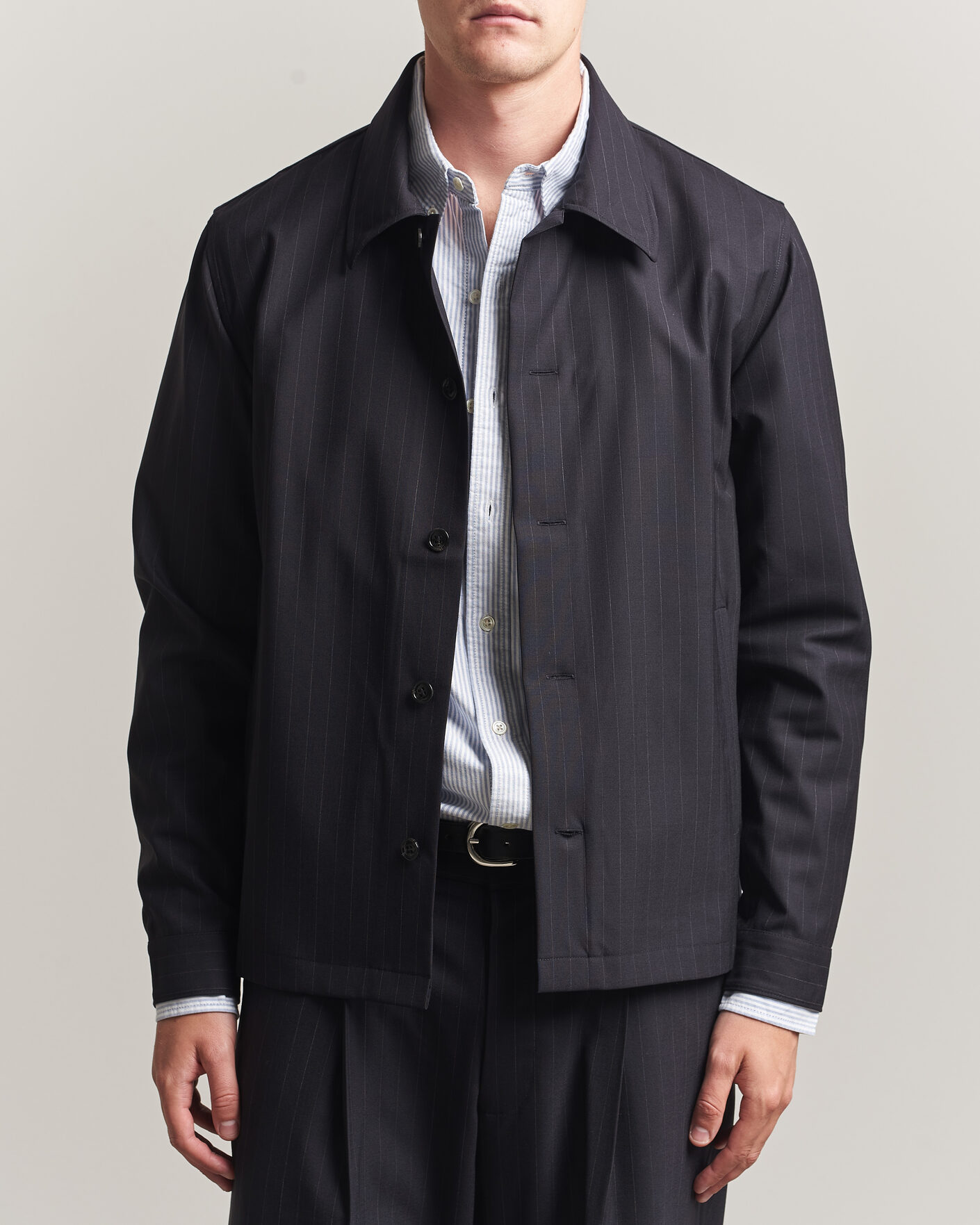 Mies | Kauluspaidat | NN07 | Zander Pinstriped Overshirt Navy Blue