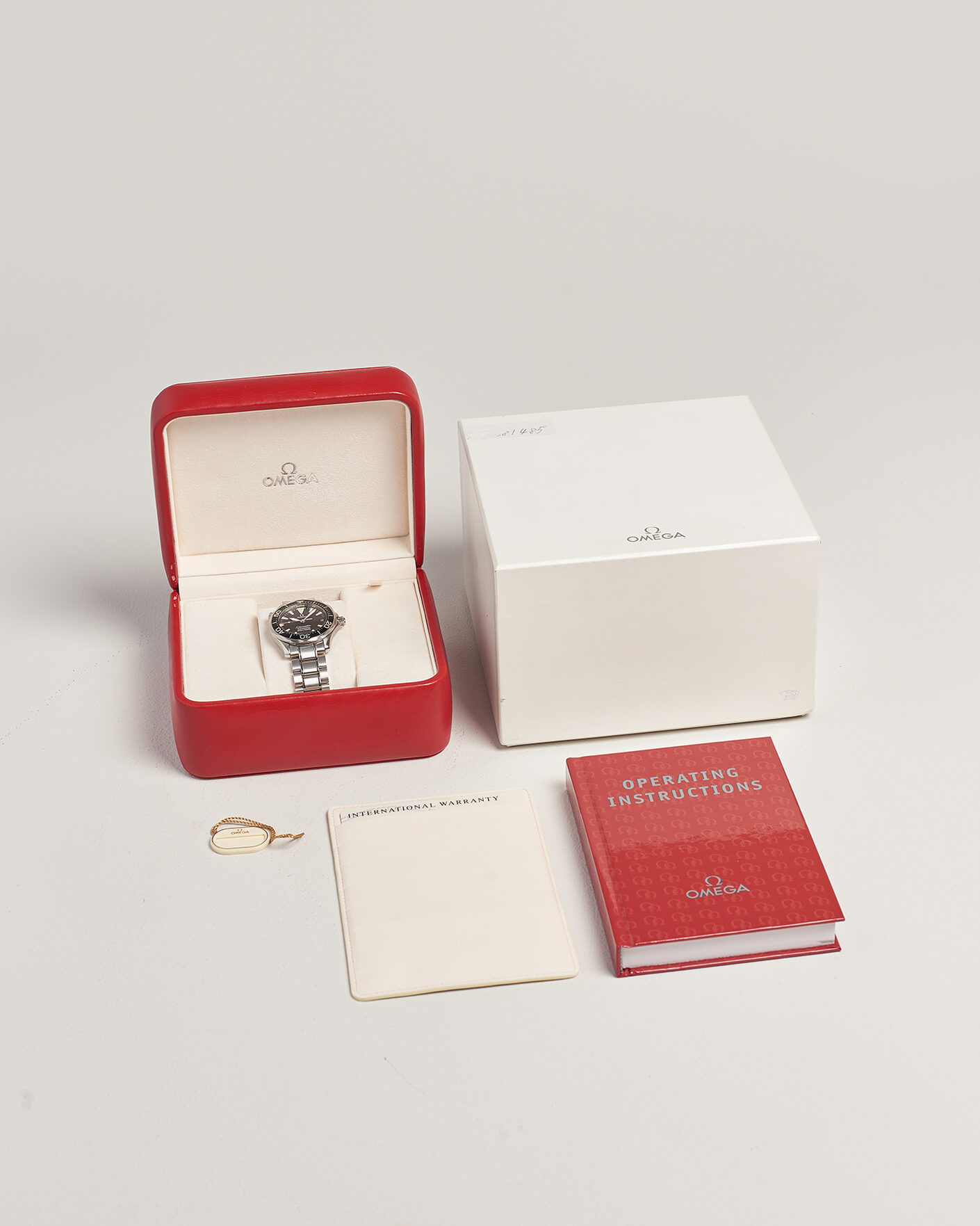 Mies | Omega Pre-Owned Seamaster 300M | Omega Pre-Owned | Seamaster 300M