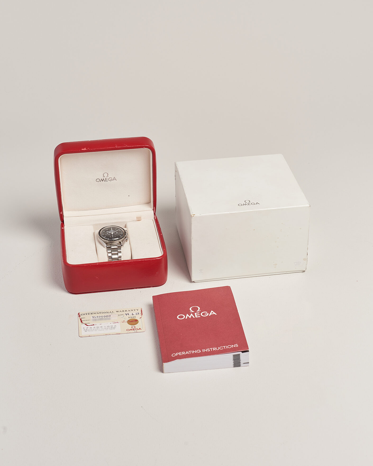 Mies | Pre-Owned & Vintage Watches | Omega Pre-Owned | Speedmaster PRO