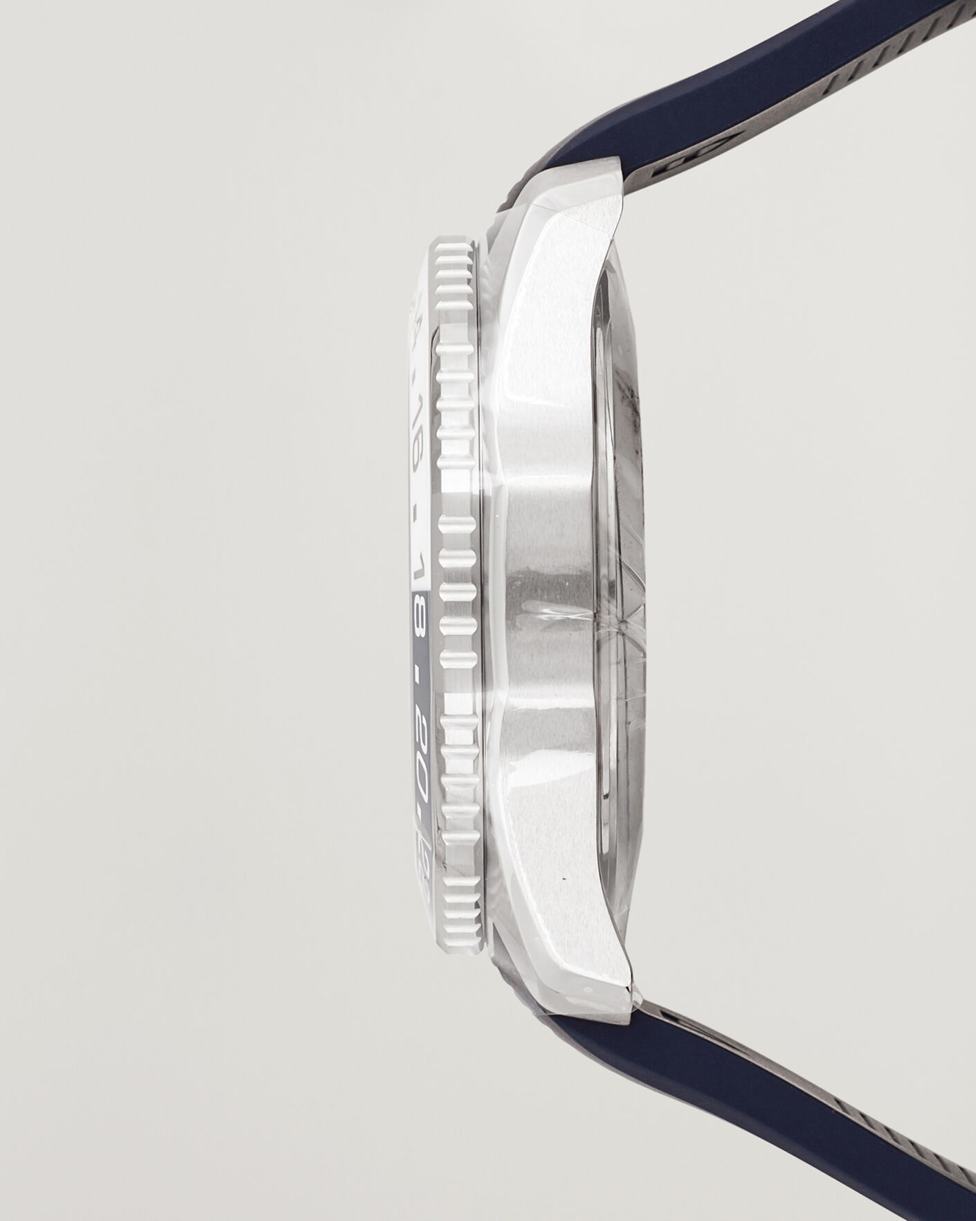 Mies | Pre-Owned & Vintage Watches | Tag Heuer Pre-Owned | Acuaracer GMT