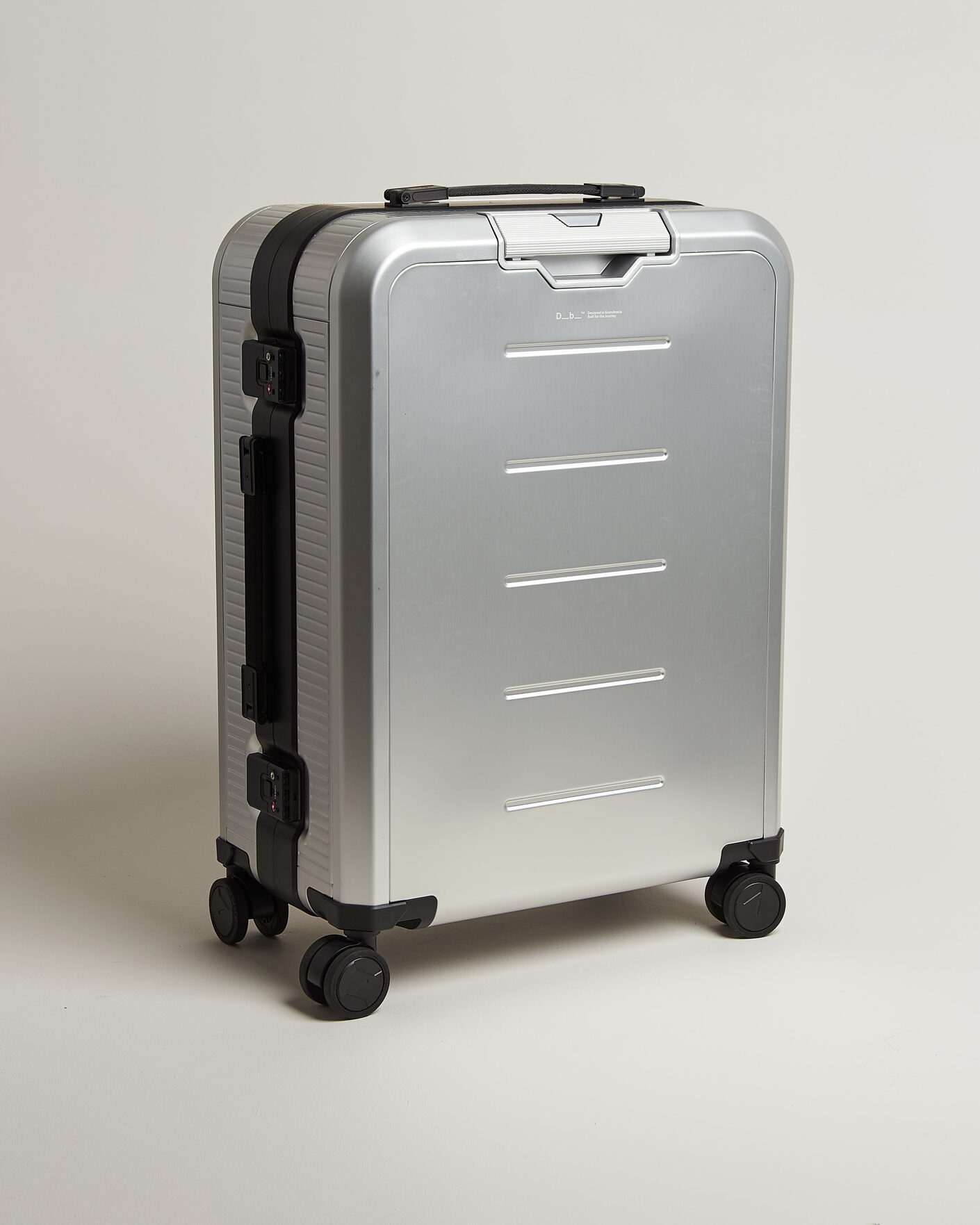 Mies | Laukut | DB | Ramverk Alu Pro Check-In Luggage Medium Silver/Onyx