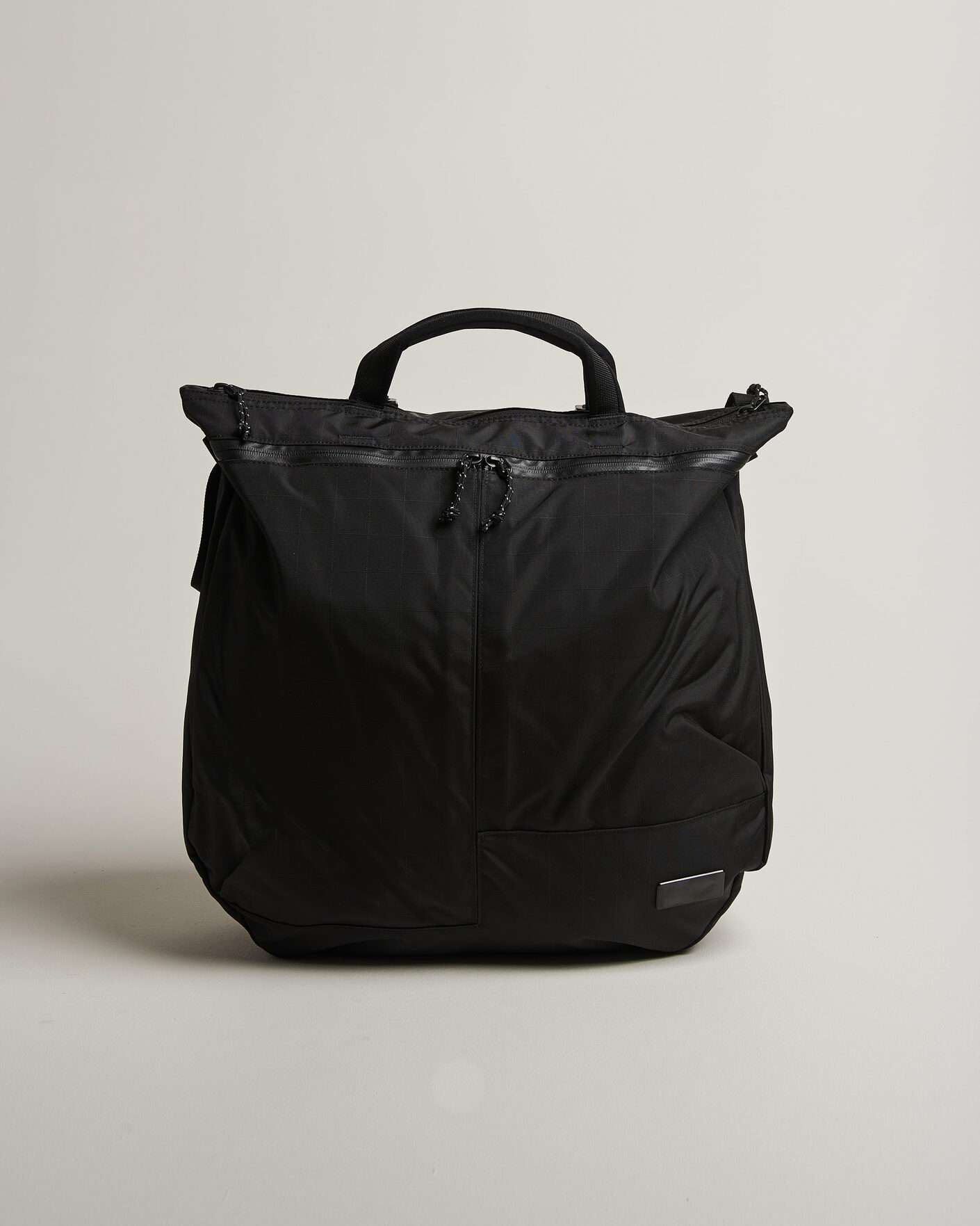 Mies | DB Utility Tote 32L Black Out | DB | Utility Tote 32L Black Out