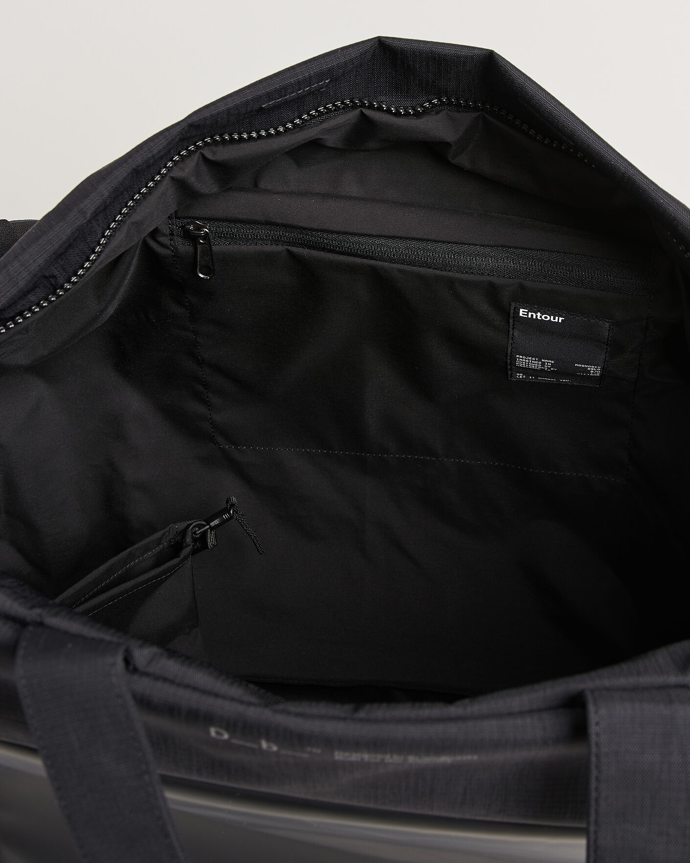Mies | Laukut | DB | Entour Weekender 40L Black Out